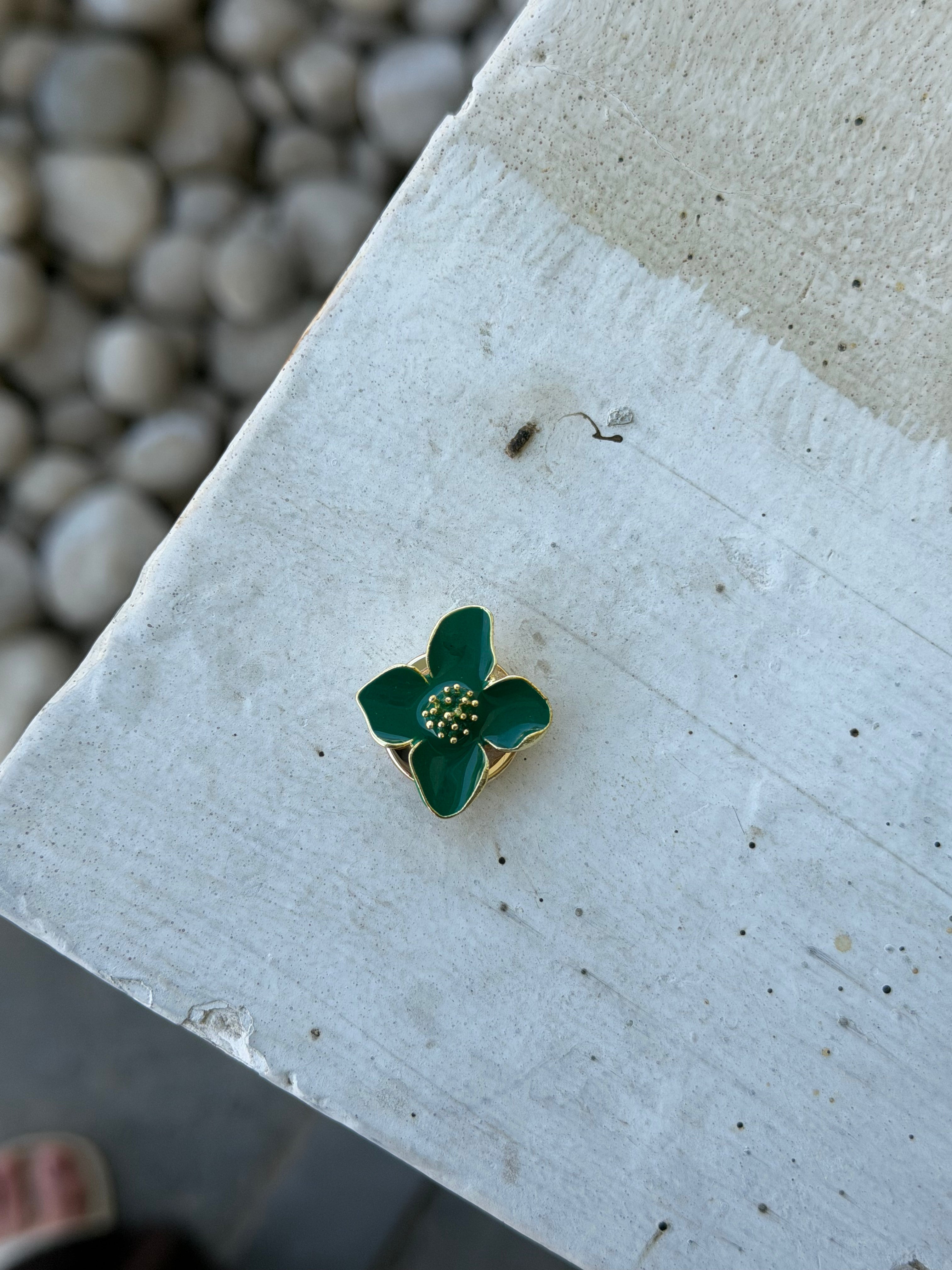 Emerelle – 1 Piece