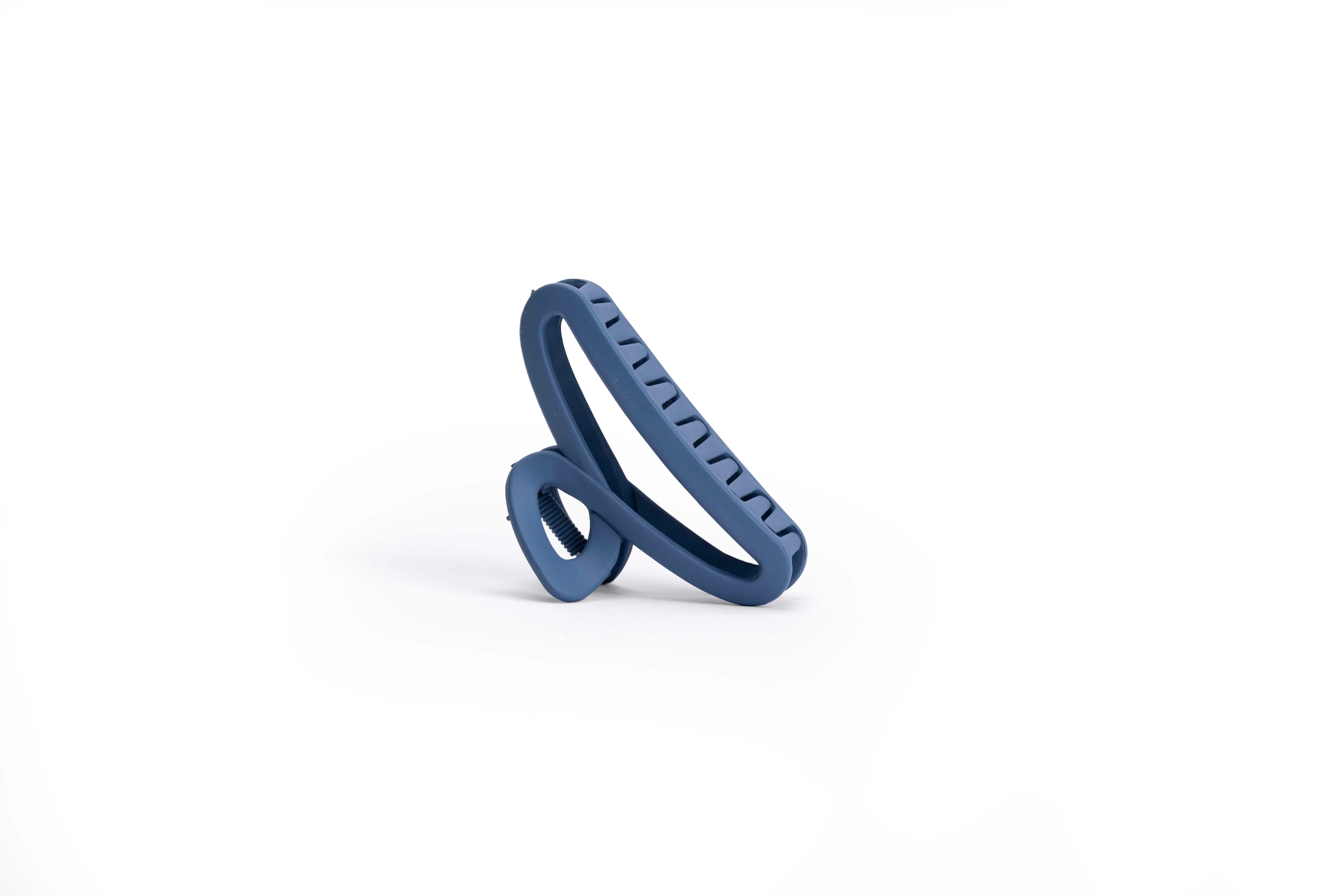 Twist Loop Hair Claw