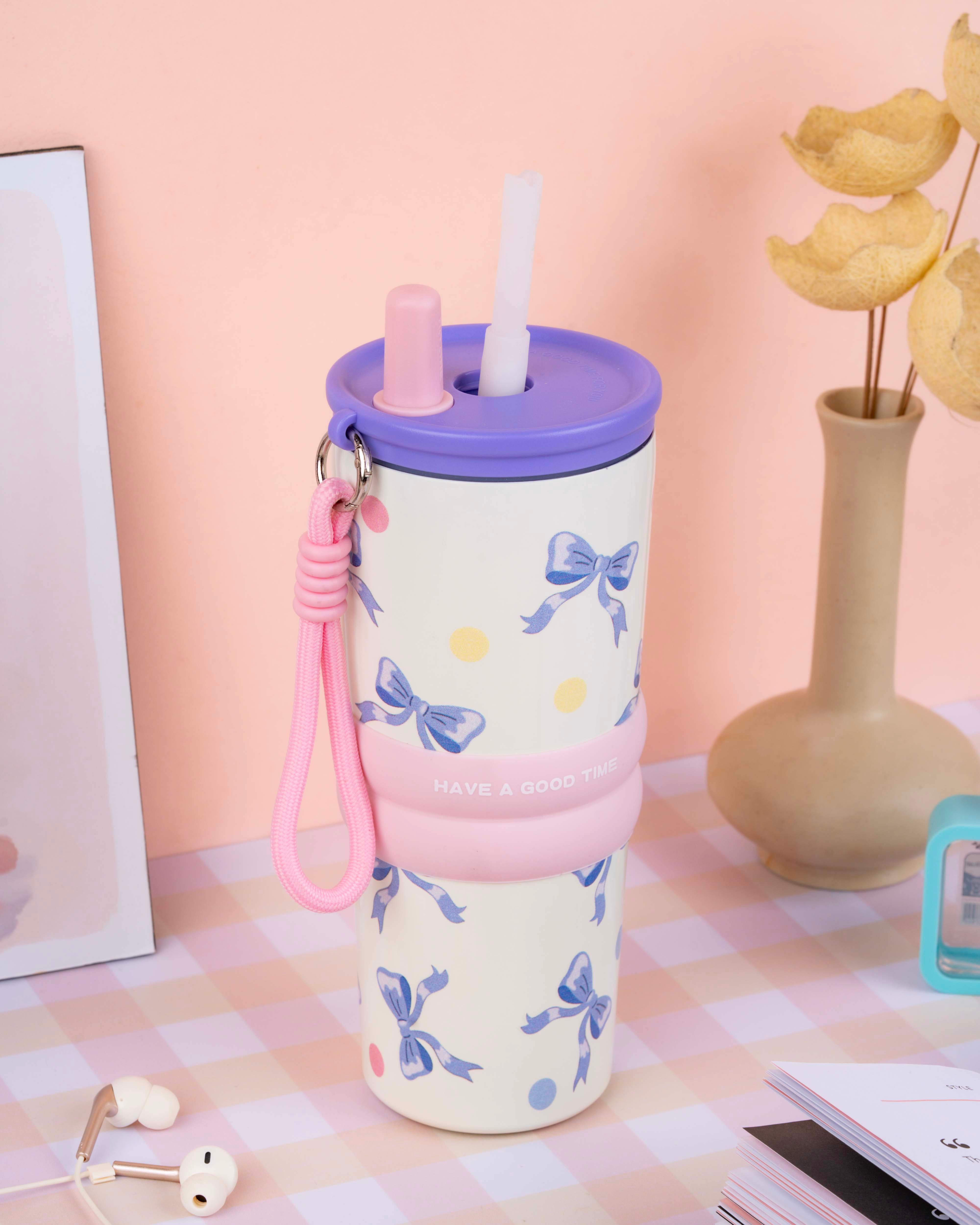 710 ML Stainless Steel Insulated Tumbler with Straw