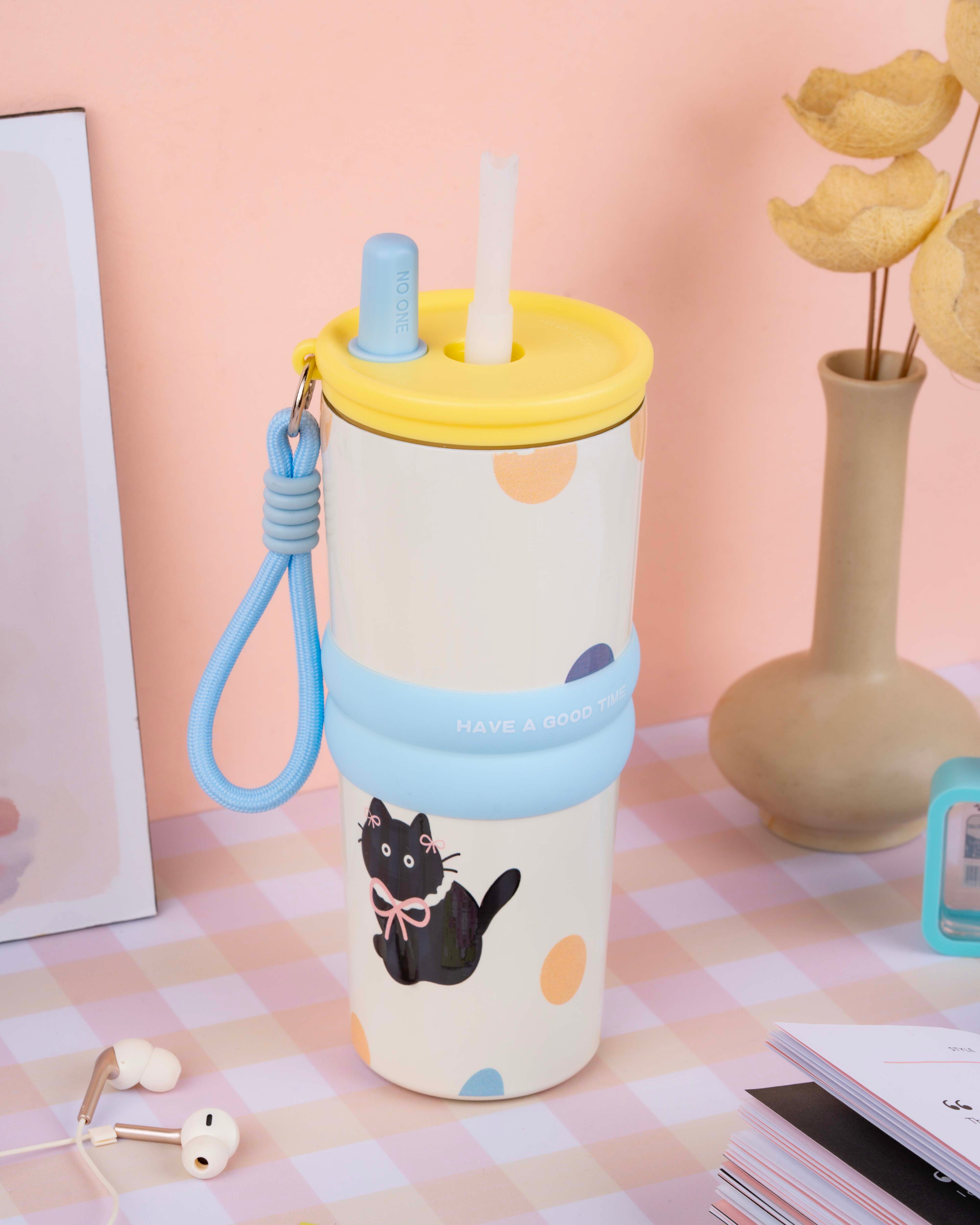 710 ML Stainless Steel Insulated Tumbler with Straw