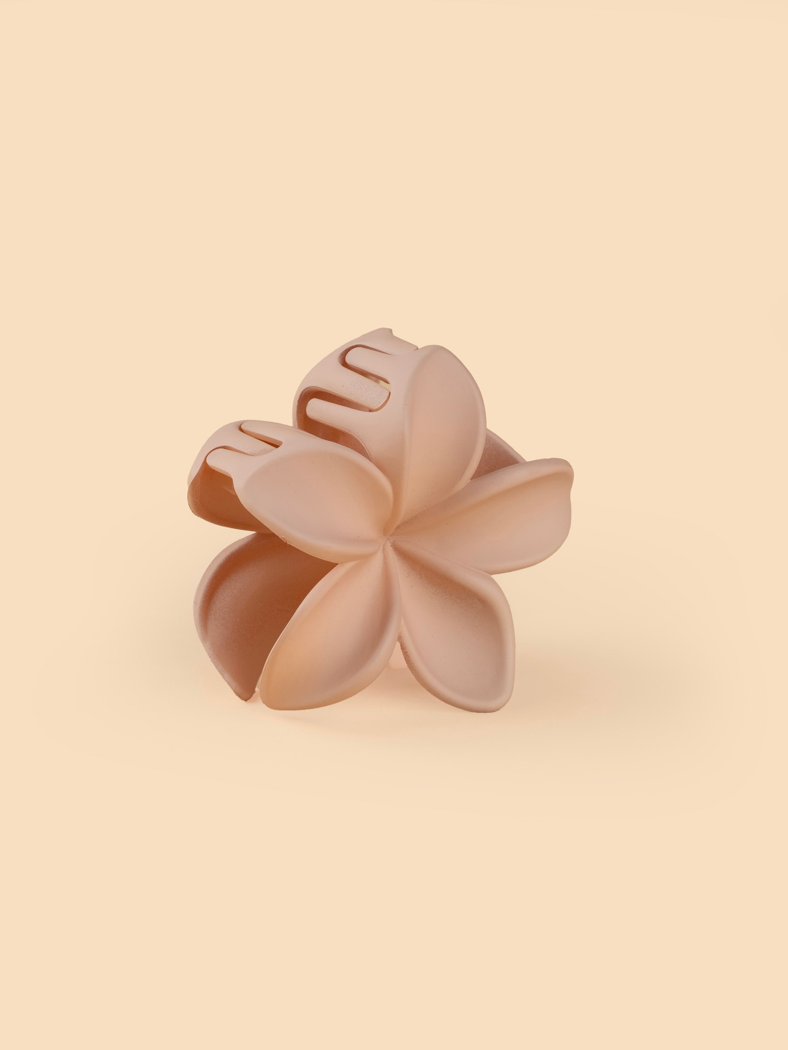 Matte Flower Claw - Medium
