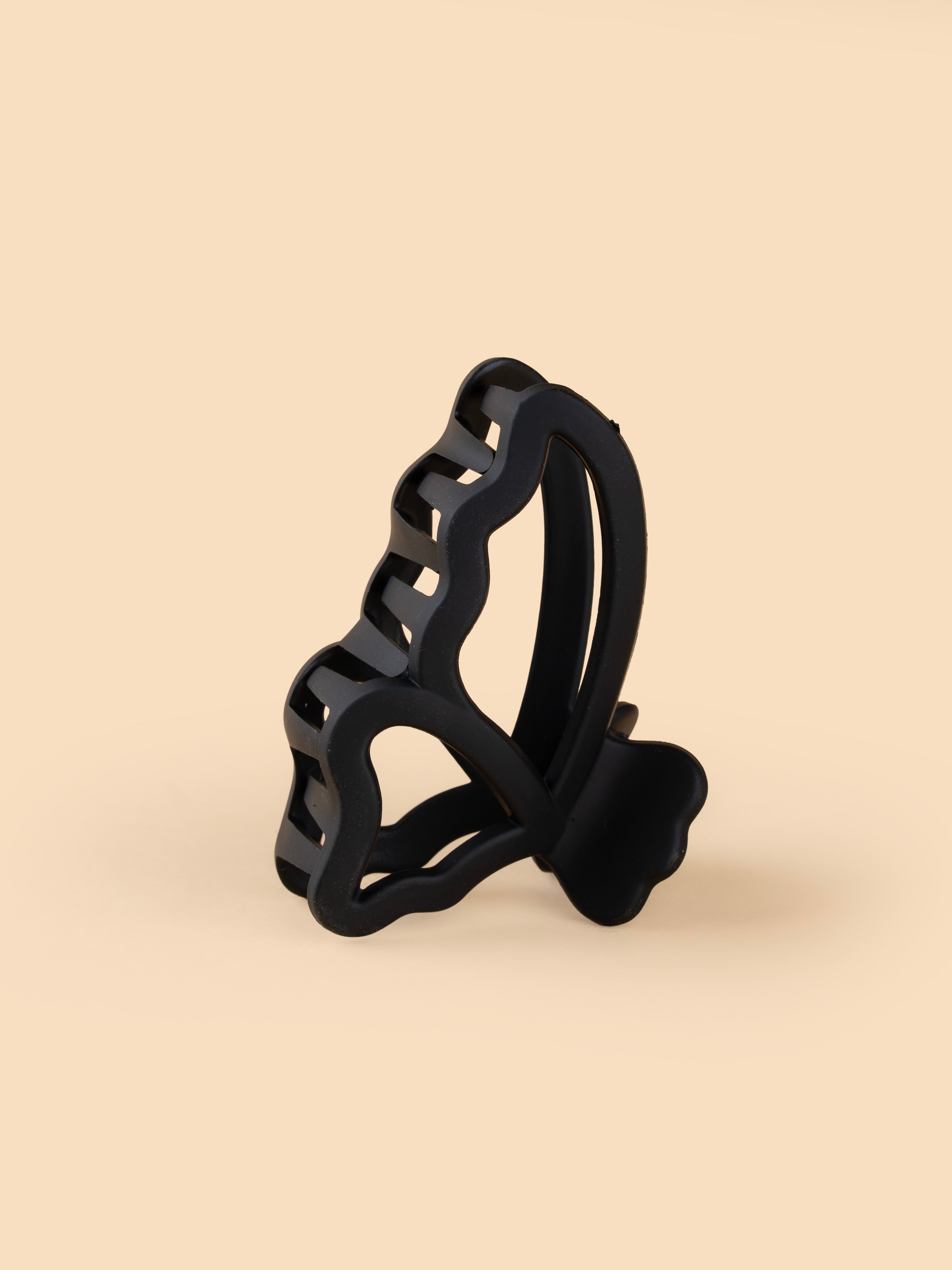 Matte Butterfly Claw - Medium