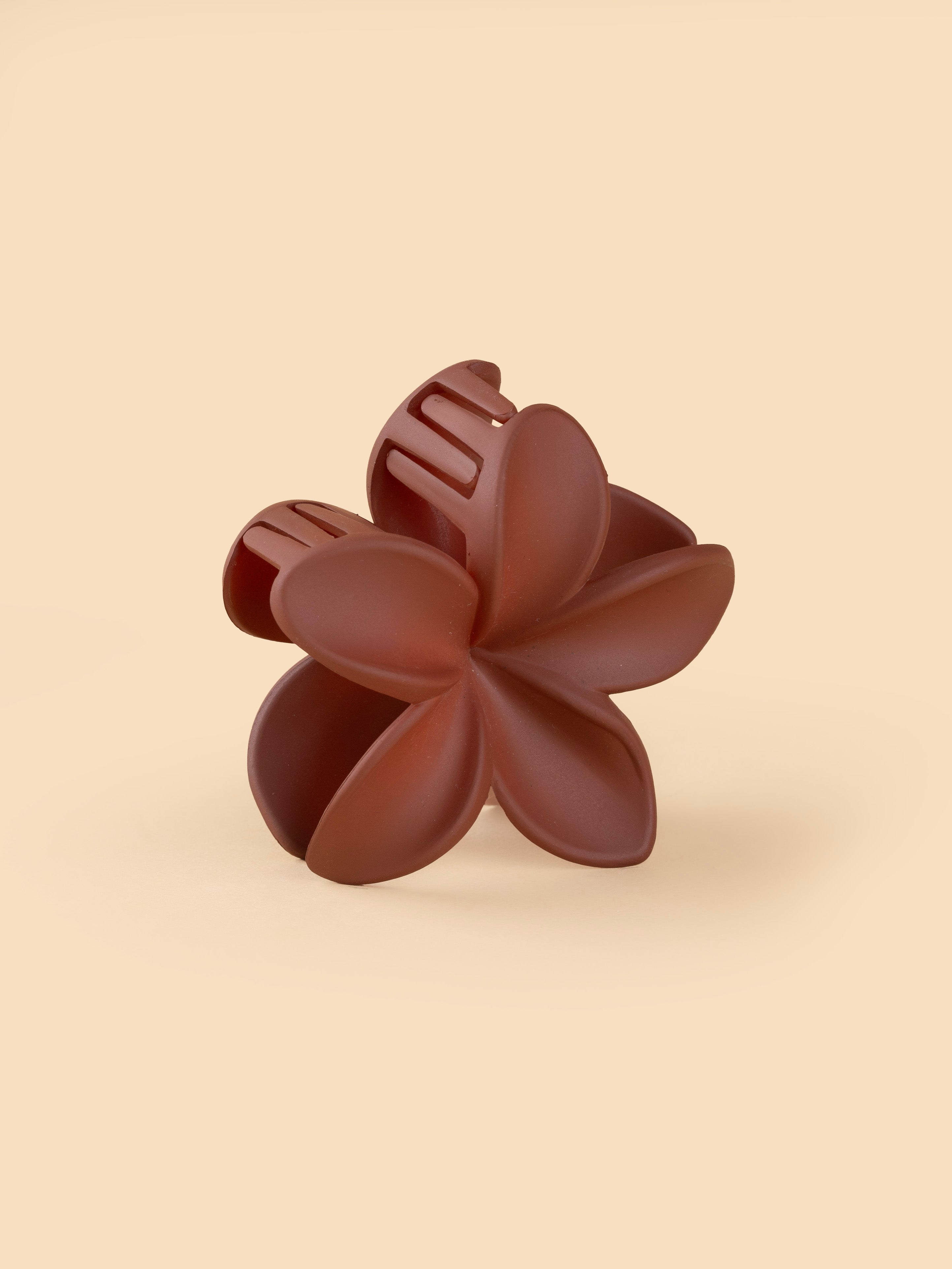 Matte Flower Claw - Large