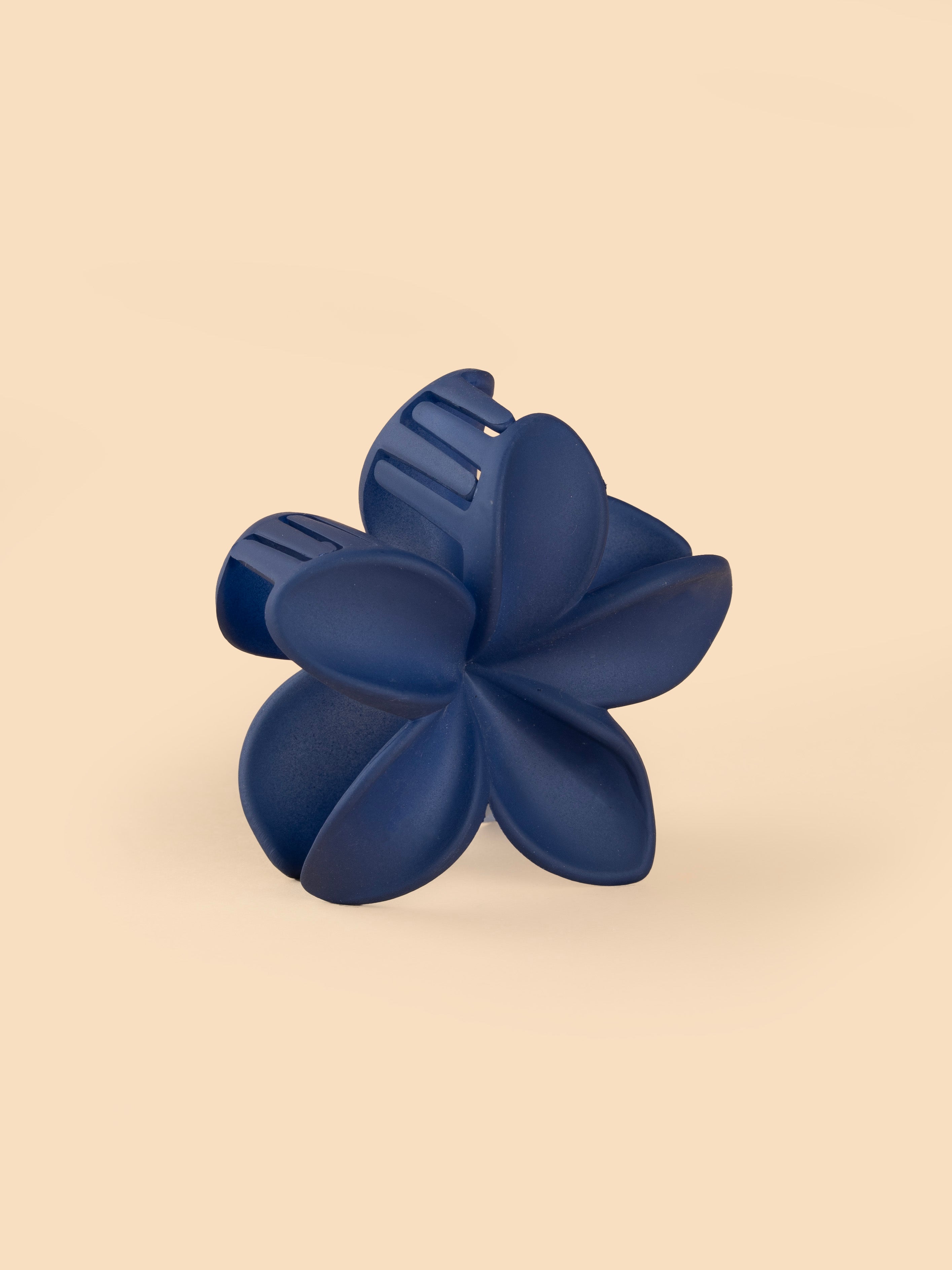 Matte Flower Claw - Large