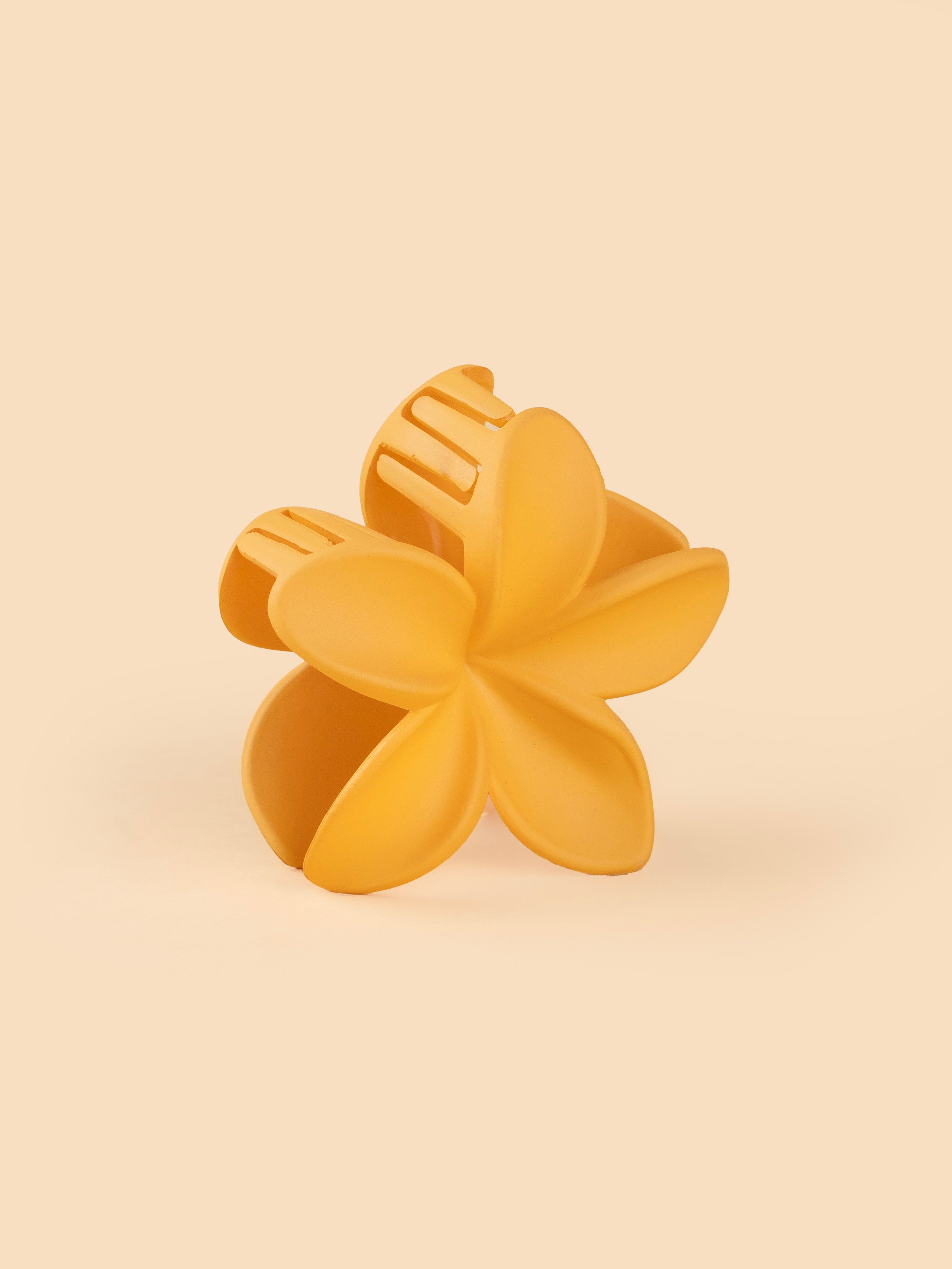 Matte Flower Claw - Large