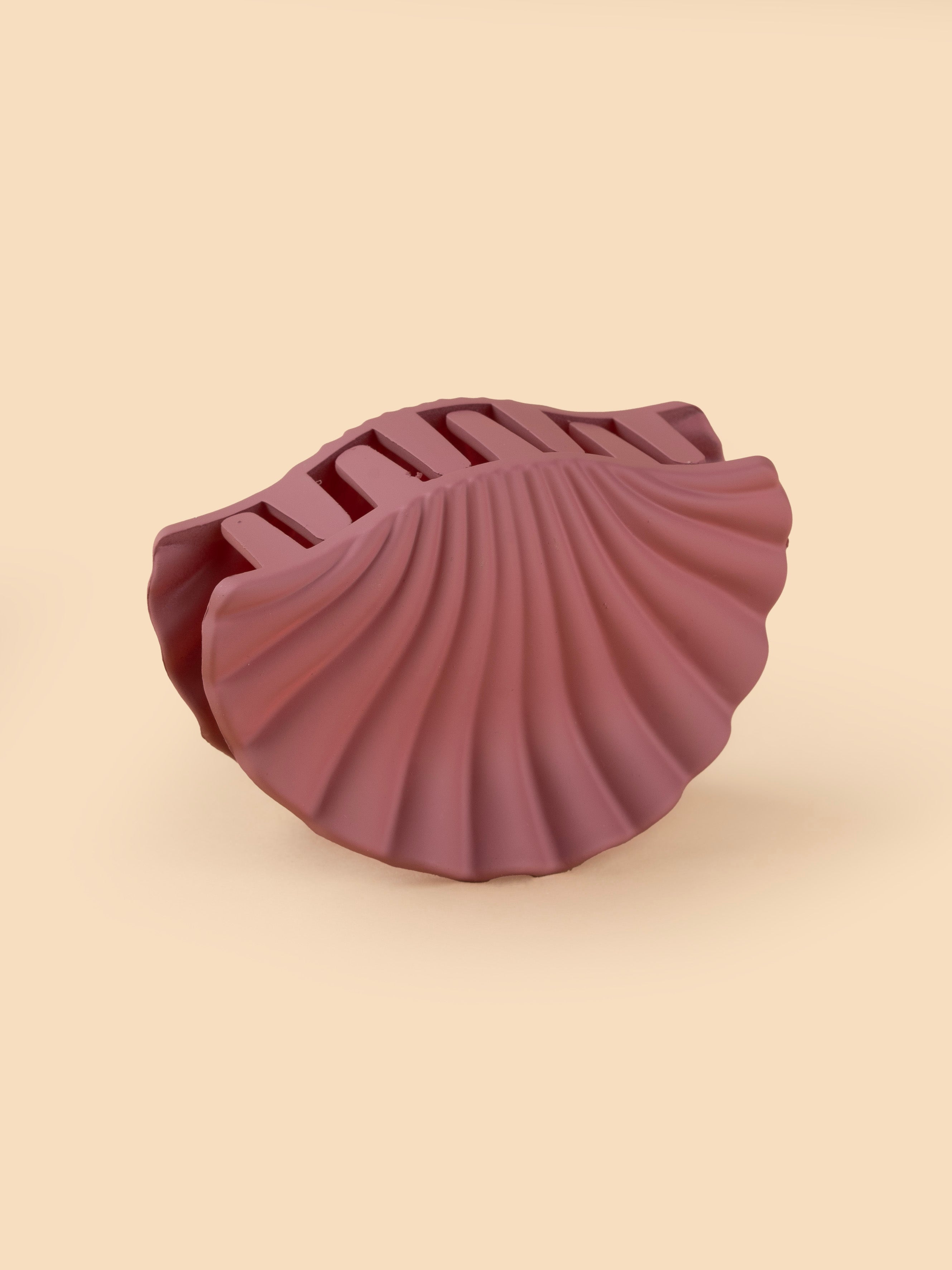 Matte Shell Claw - Medium