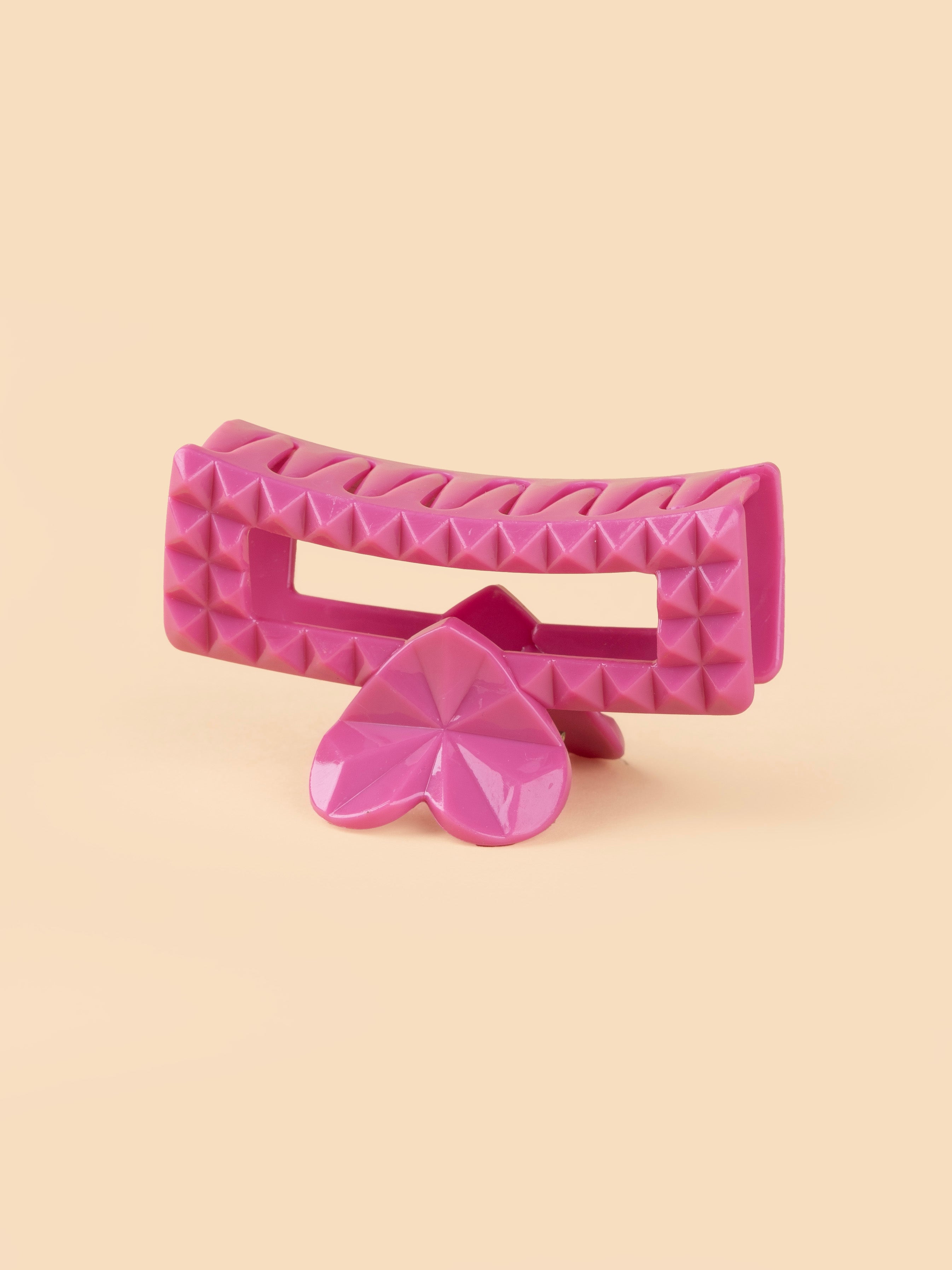 Studded Heart Frame Claw - Medium