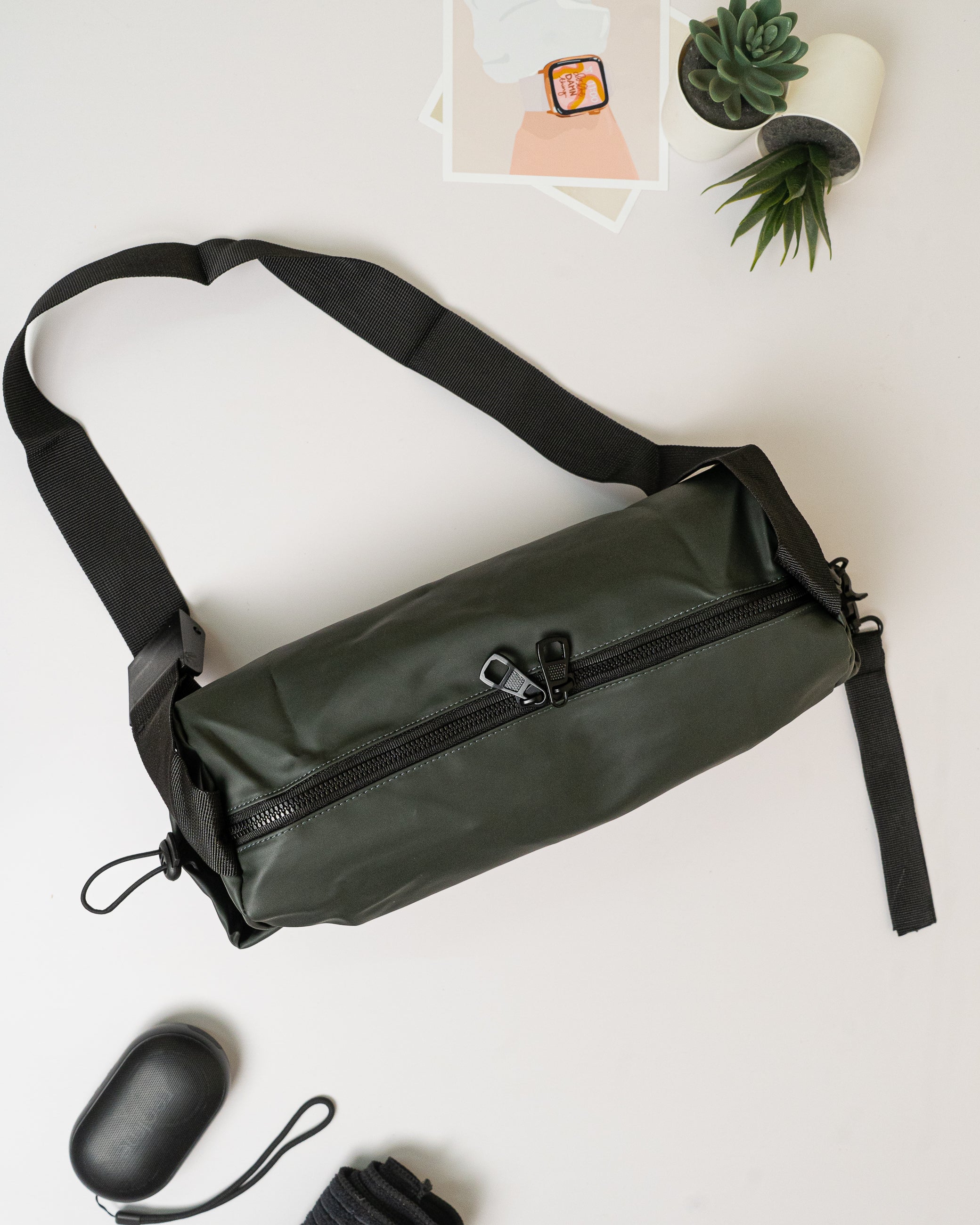 NiceG Utility D Green Cross Body Gym Bag