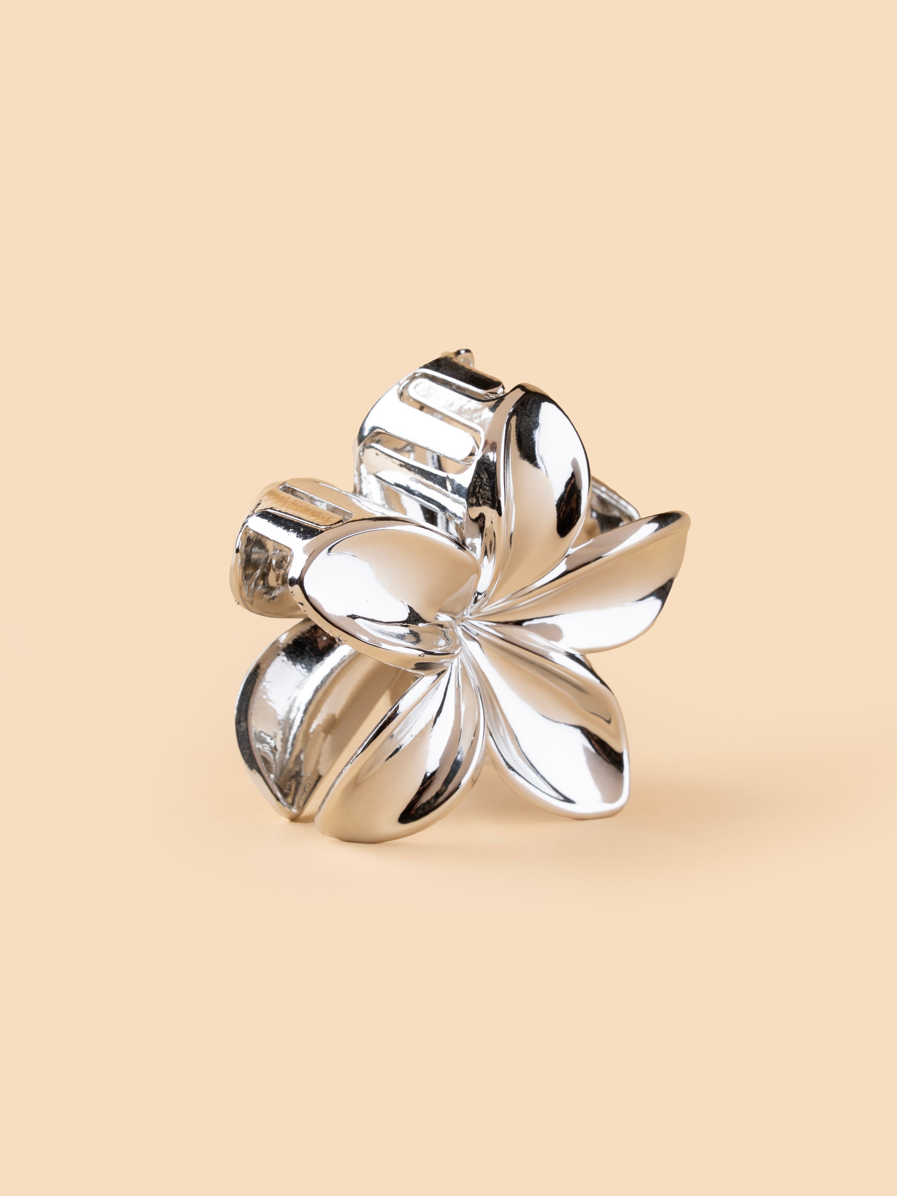 Chrome Silver Claw - Medium