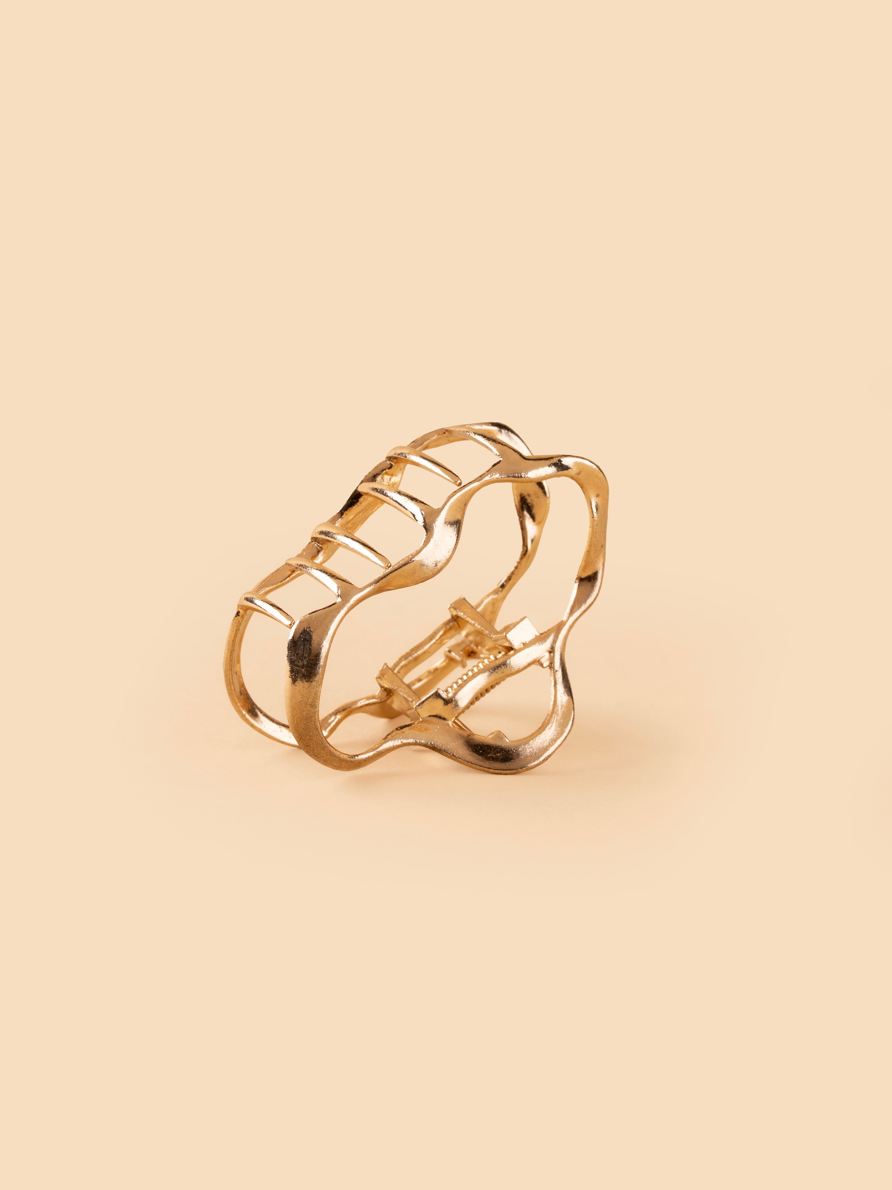 Metal Cloud Claw - Medium