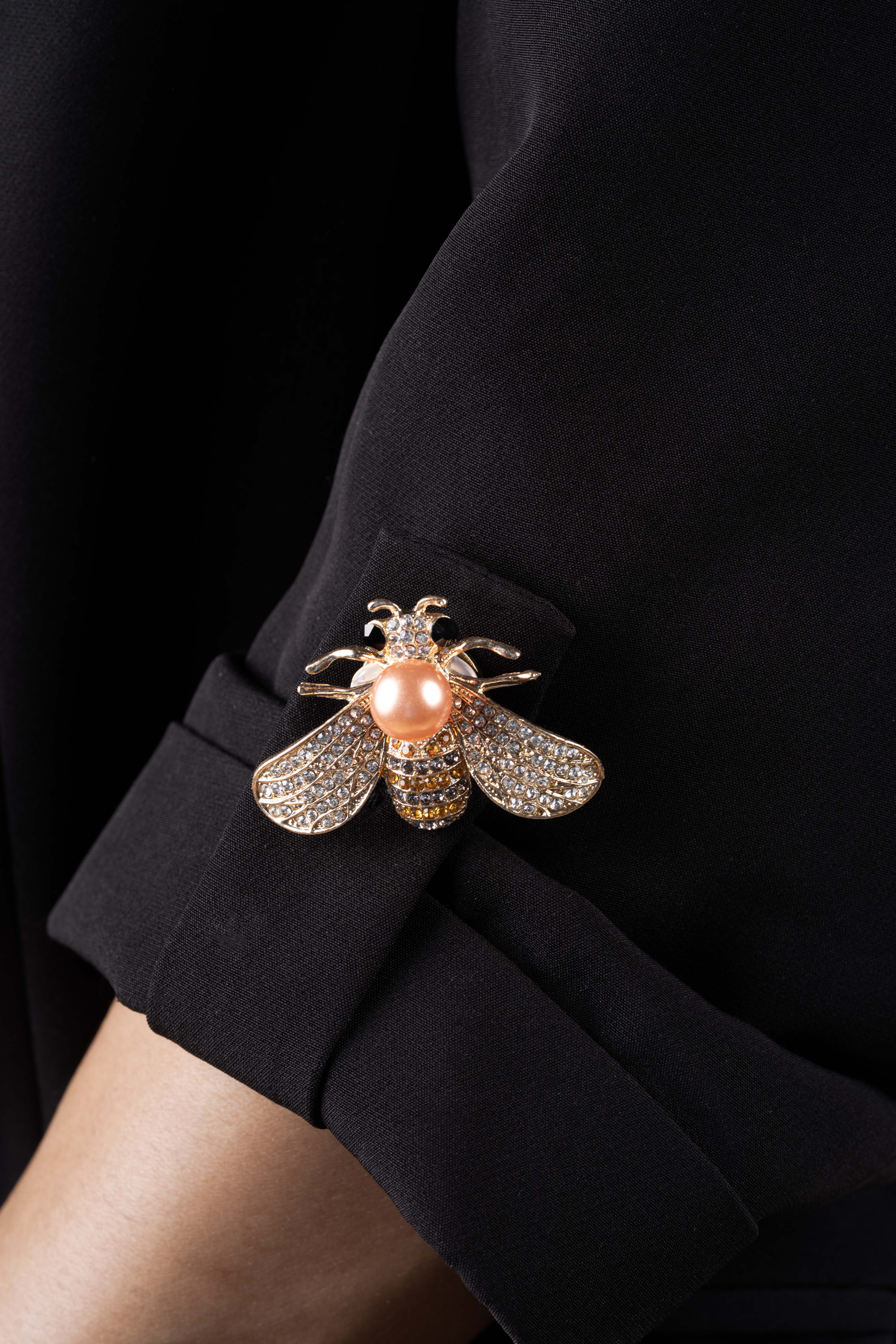 Aurelio Brown – 1 Piece