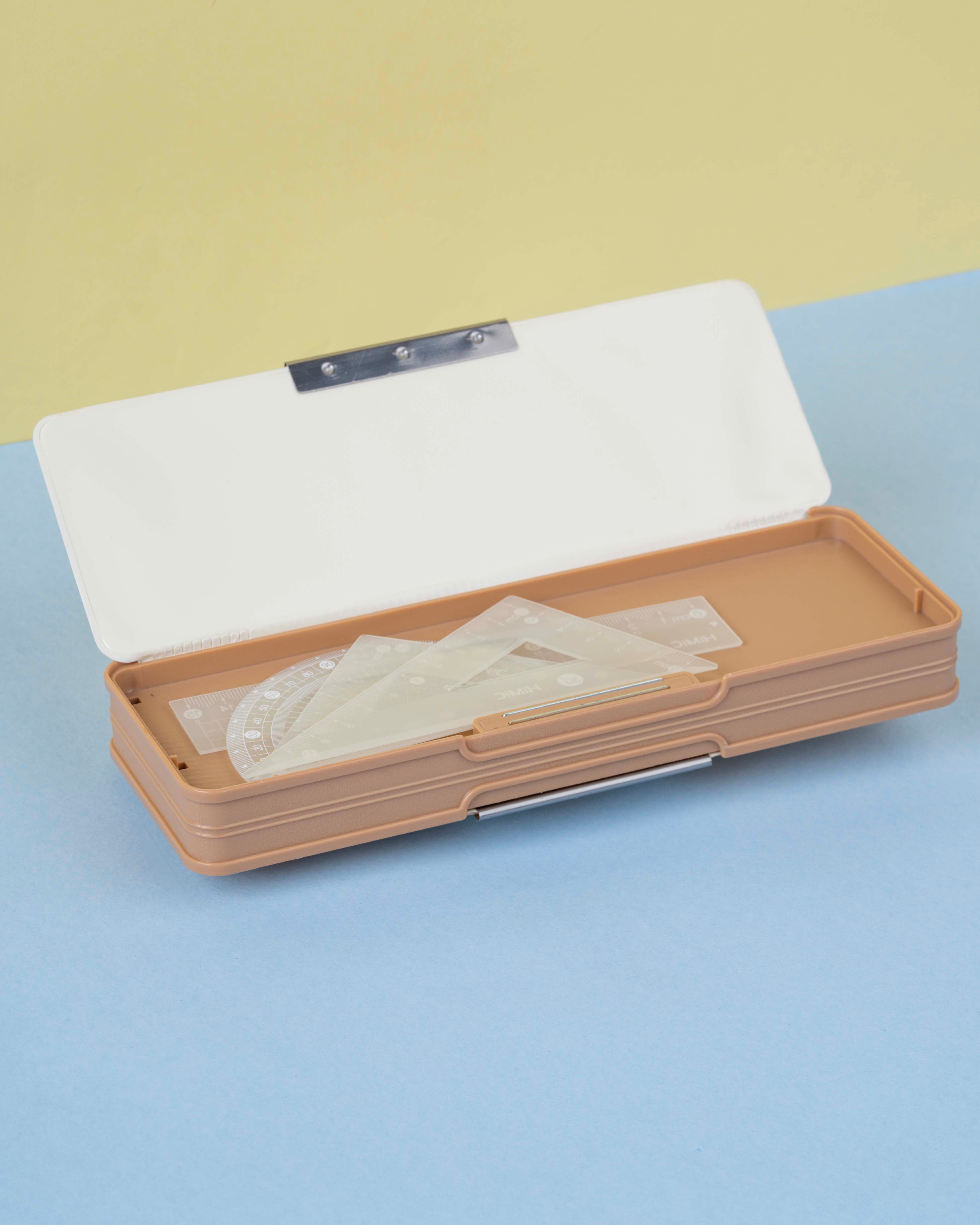 Magnetic Pencil Box