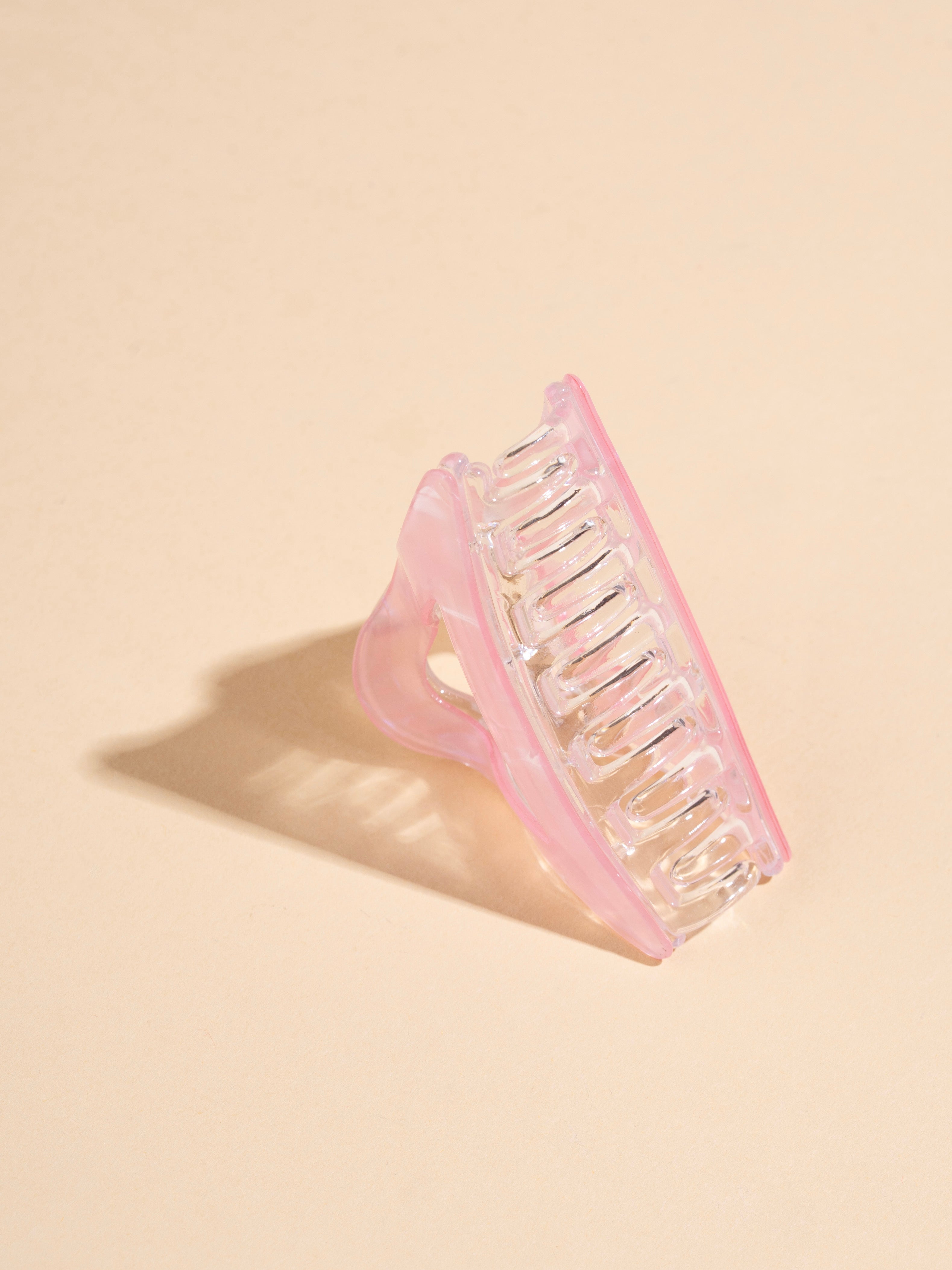 Crystal Triangle Claw - Medium