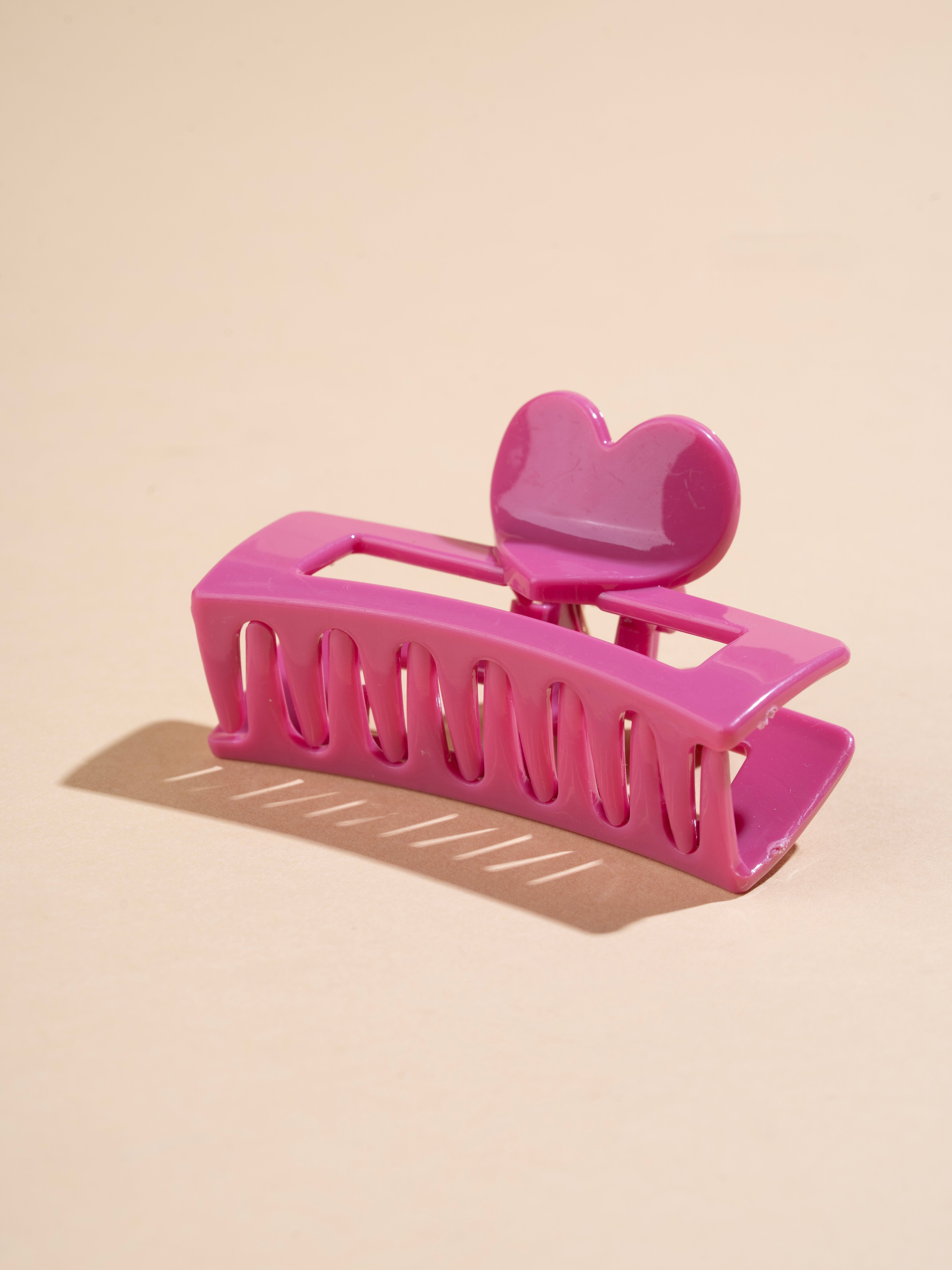 Heart Frame Claw - Medium