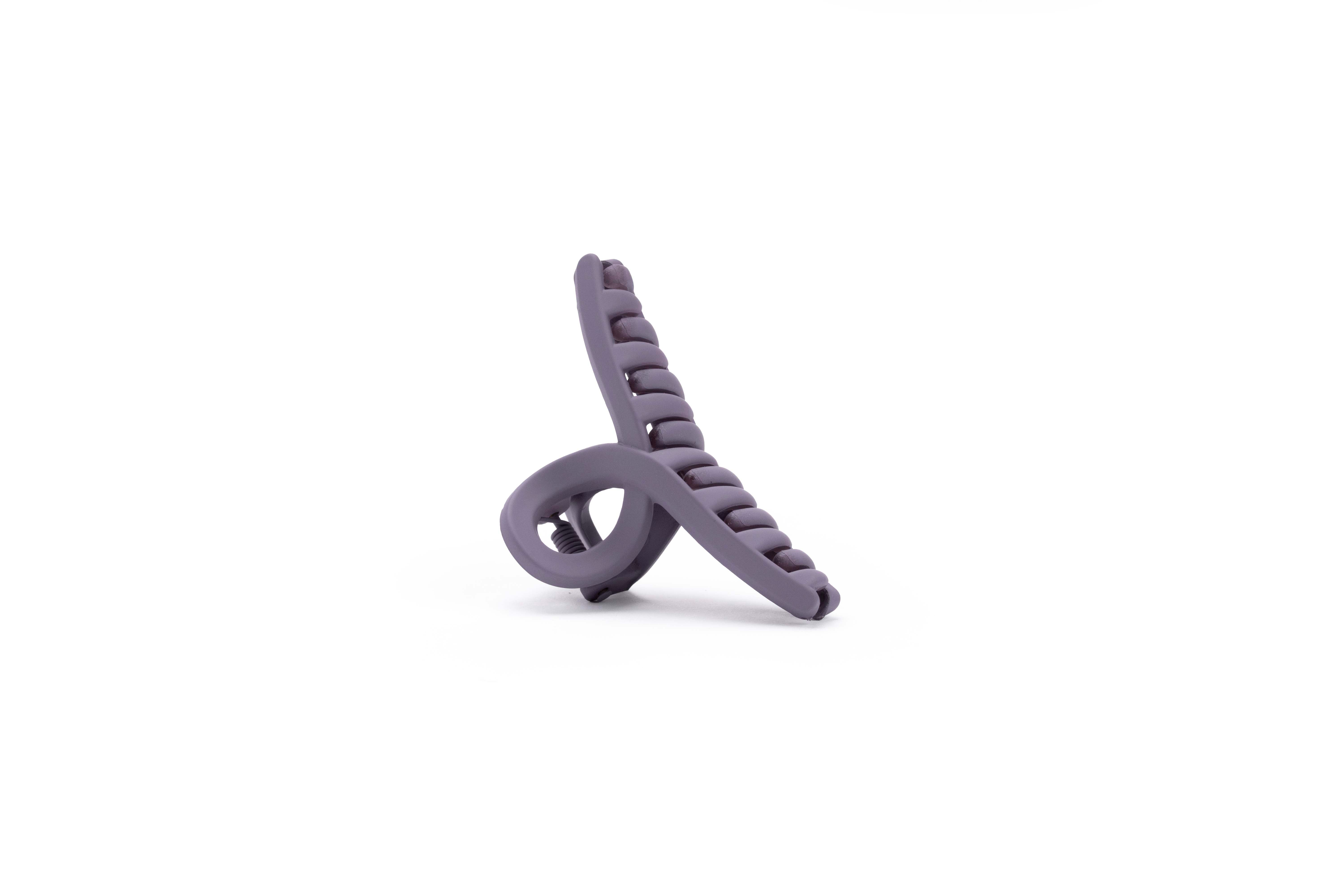 Ribbon Twist - Medium Matte