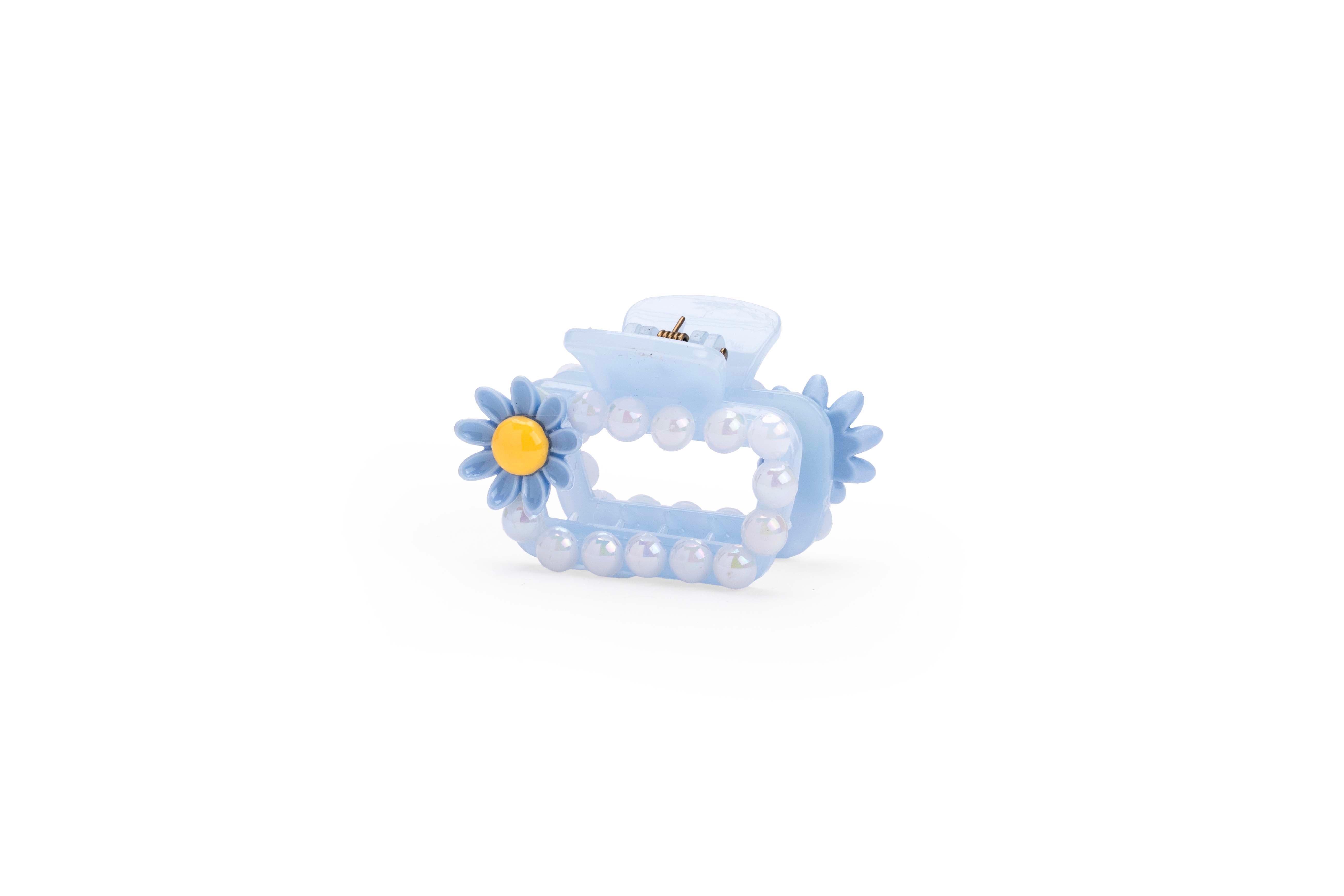 Pearl Daisy Hair Claw
