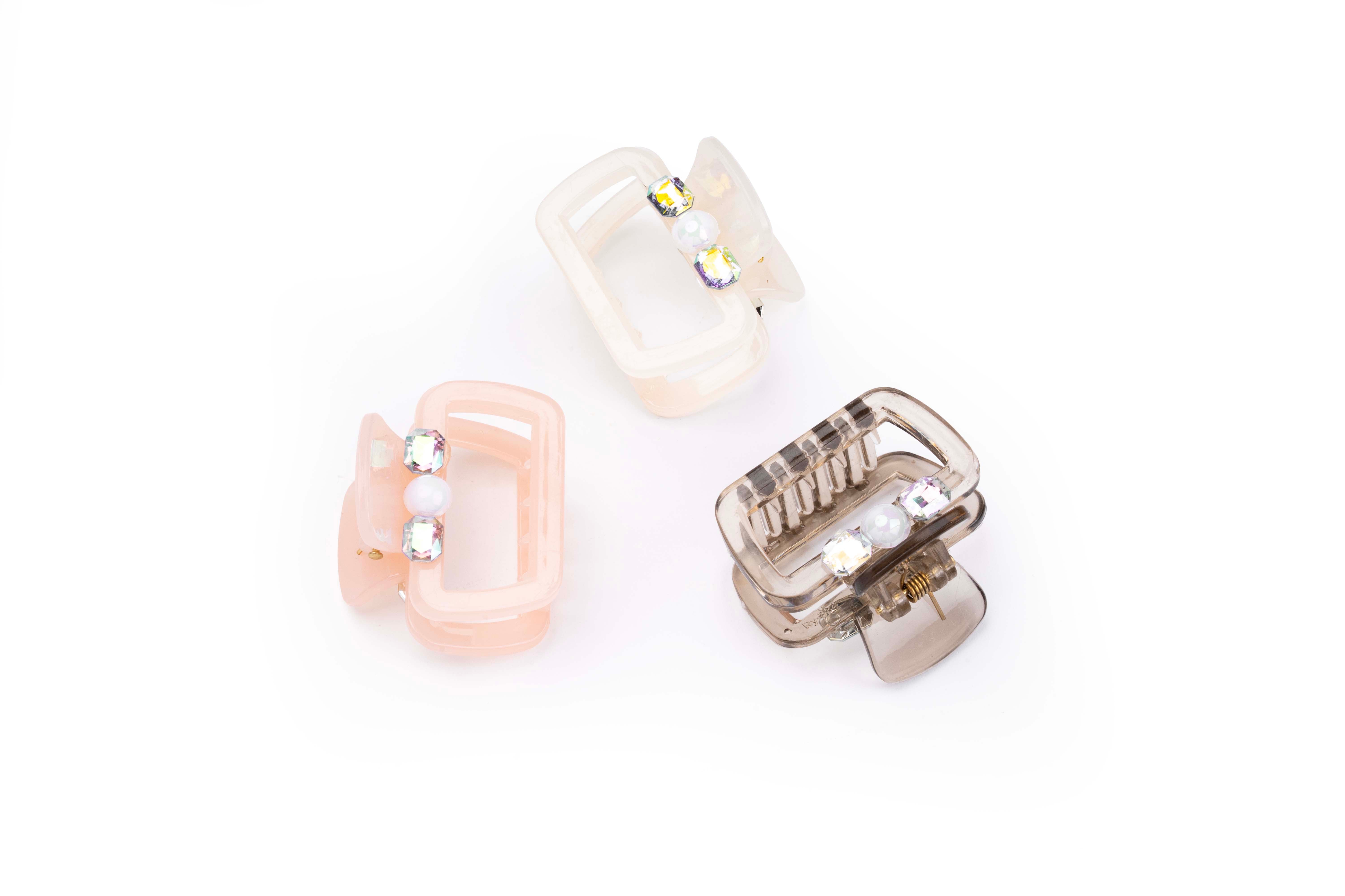 Luxe Pearl Hair Claw Set of 3 Pcs