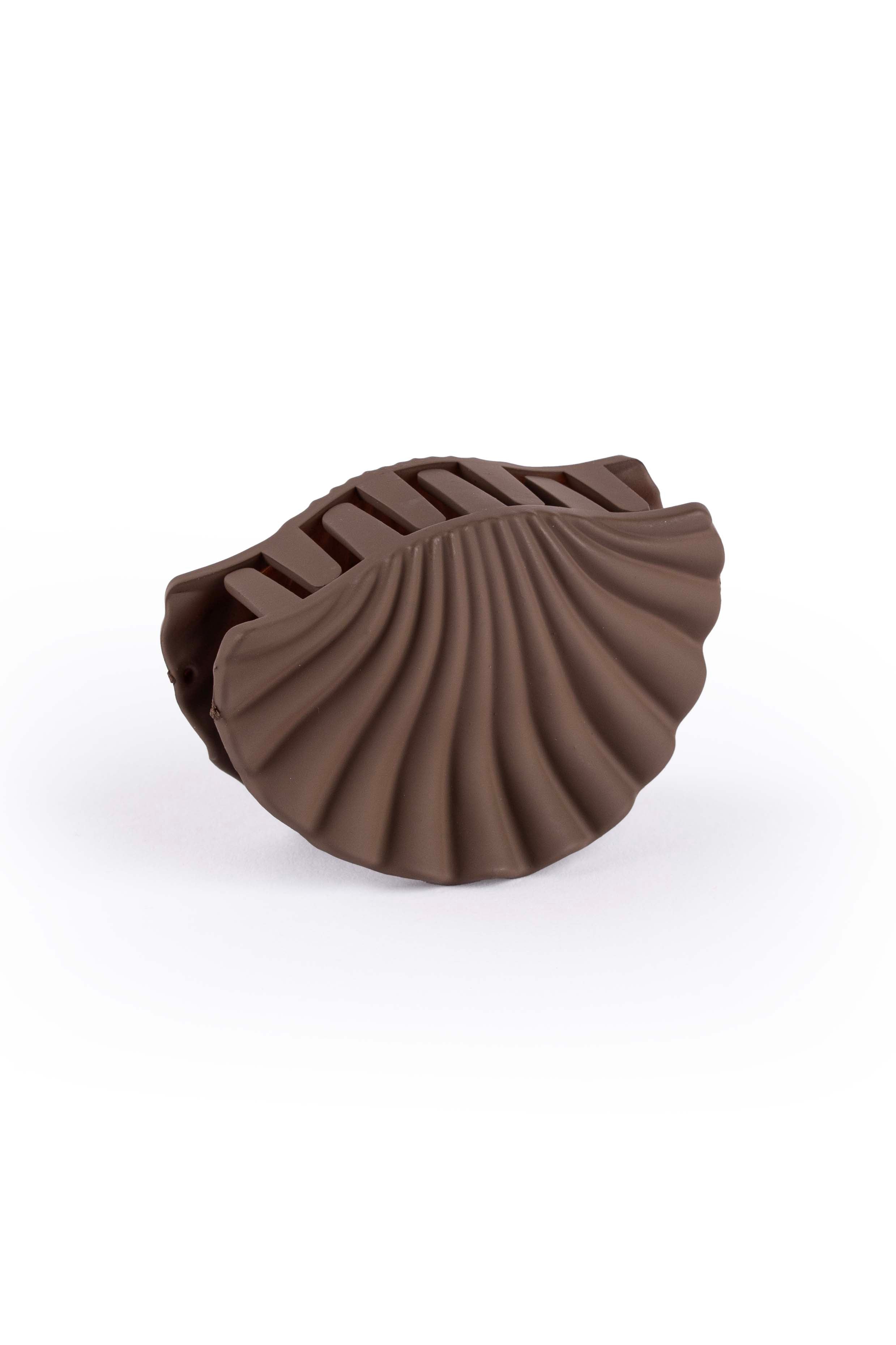 Matte Shell Claw - Medium