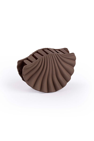 Matte Shell Claw - Medium