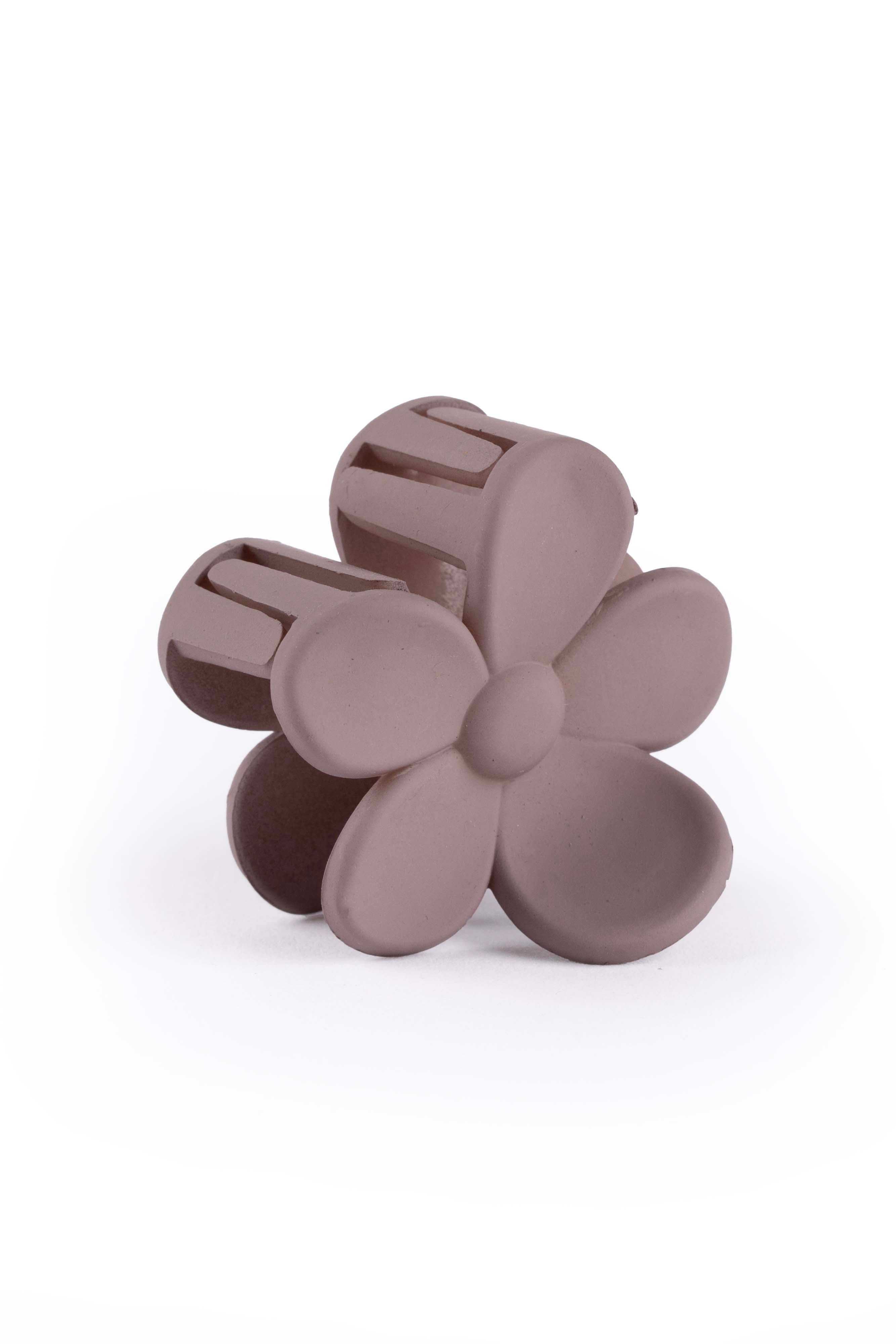 Matte Daisy Claw - Small