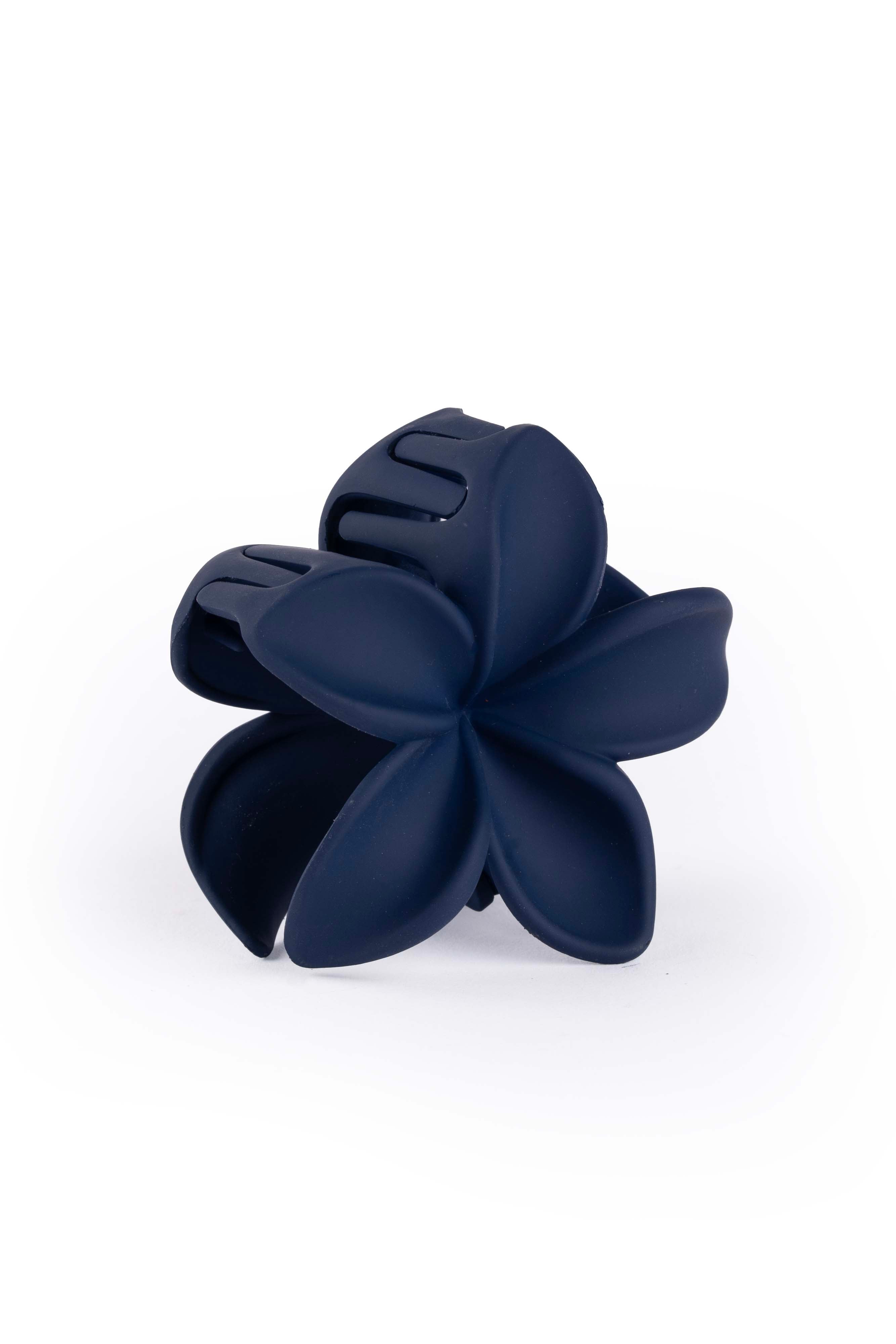 Matte Flower Claw - Medium