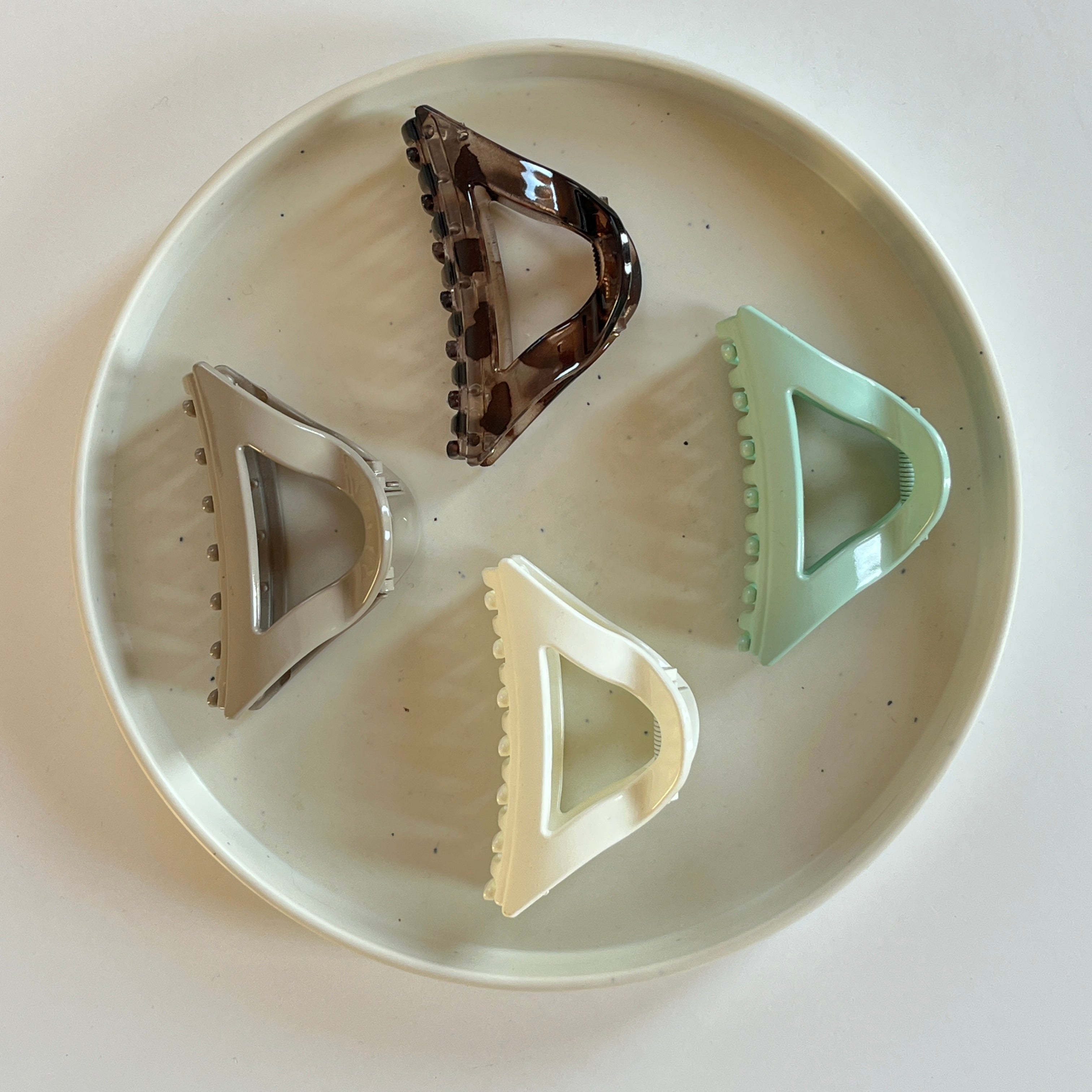 Triangle Grip Hair Claw Set (12 pcs)