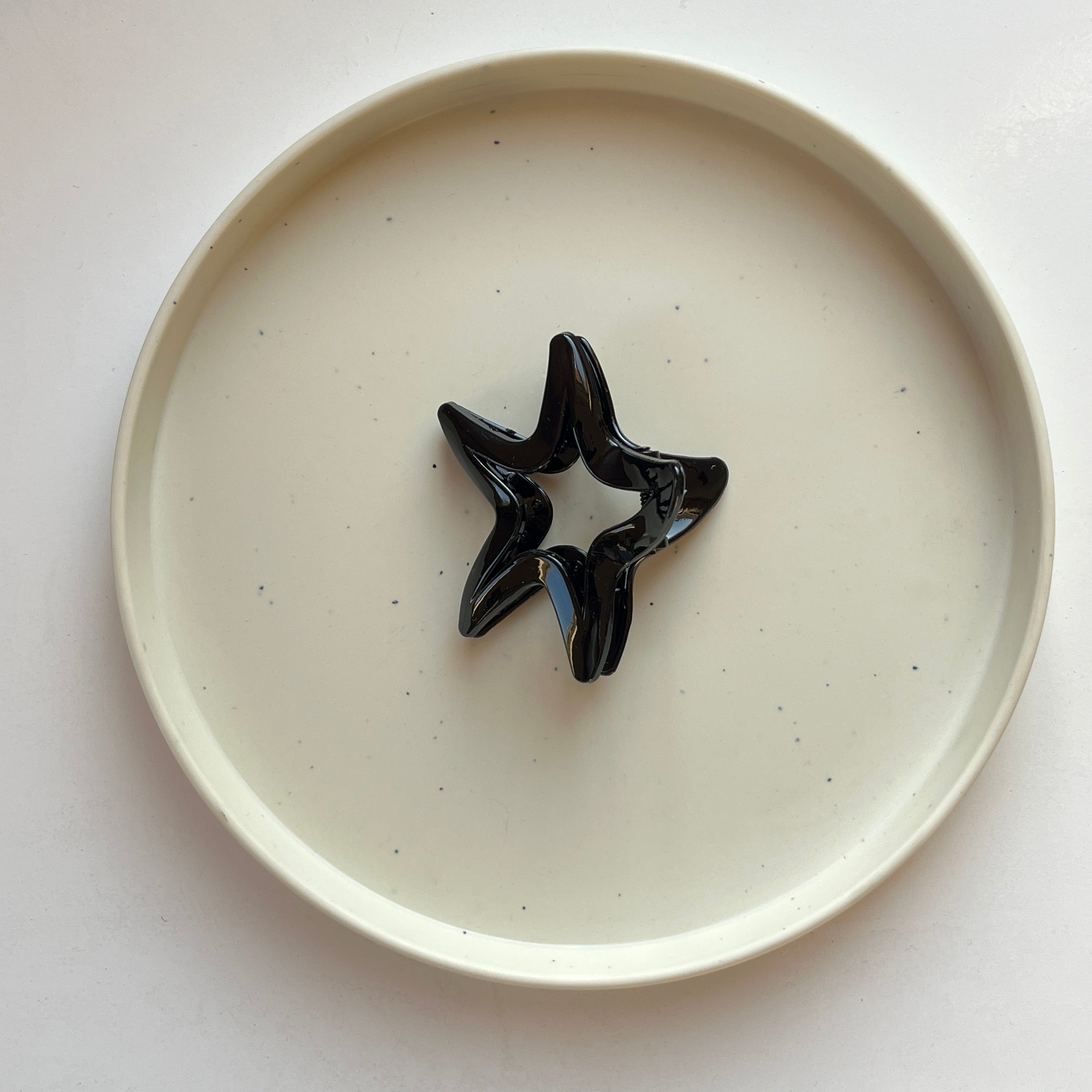 Star Curve Medium Hair Claw