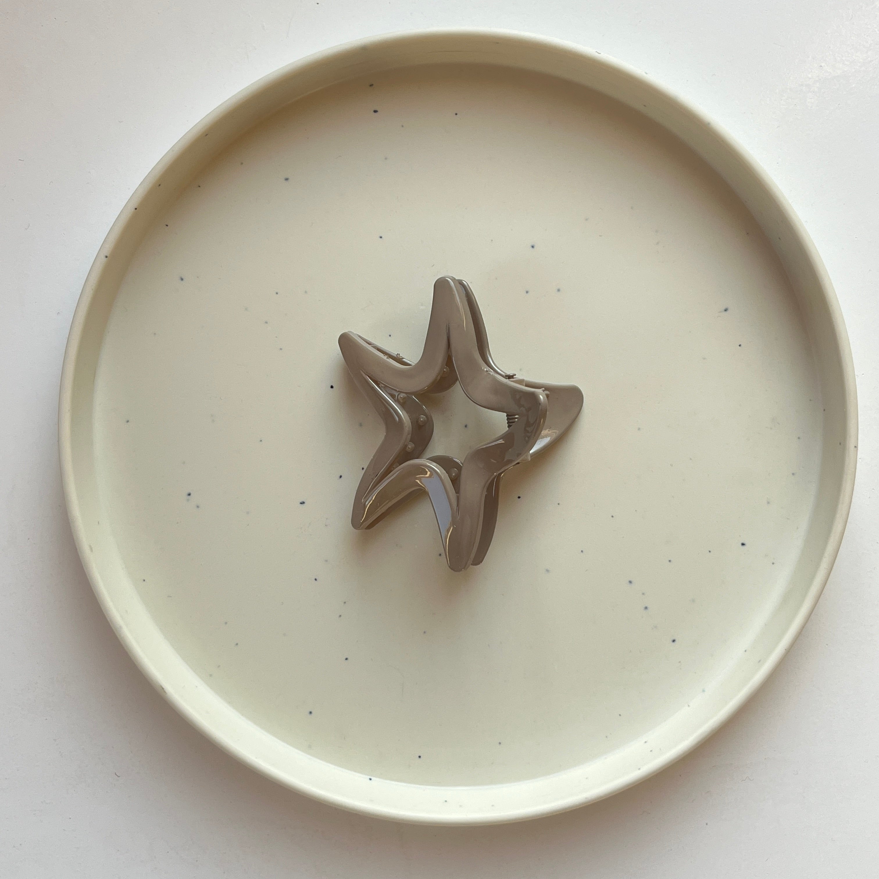 Star Curve Medium Hair Claw