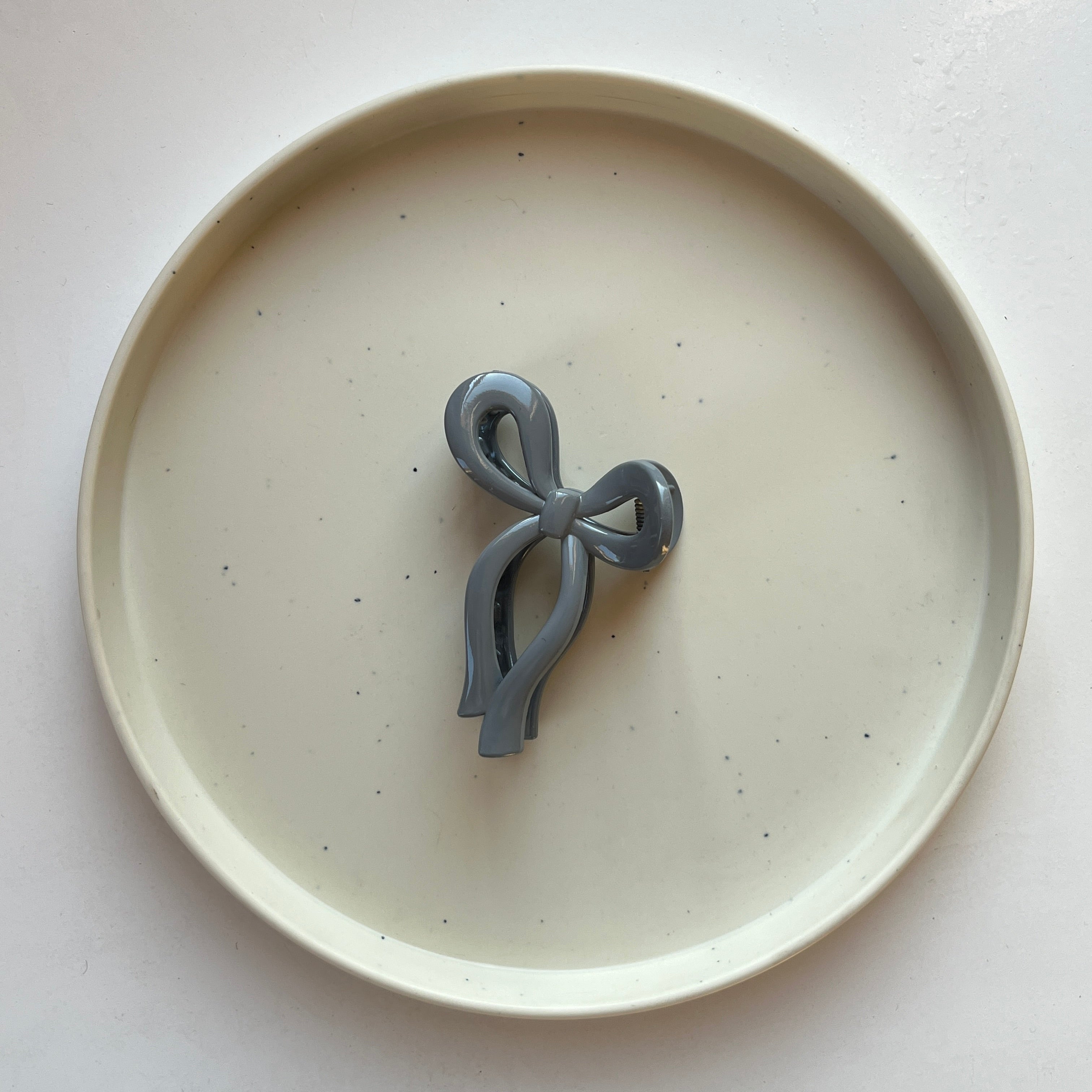 Bow Knot Medium Hair Claw