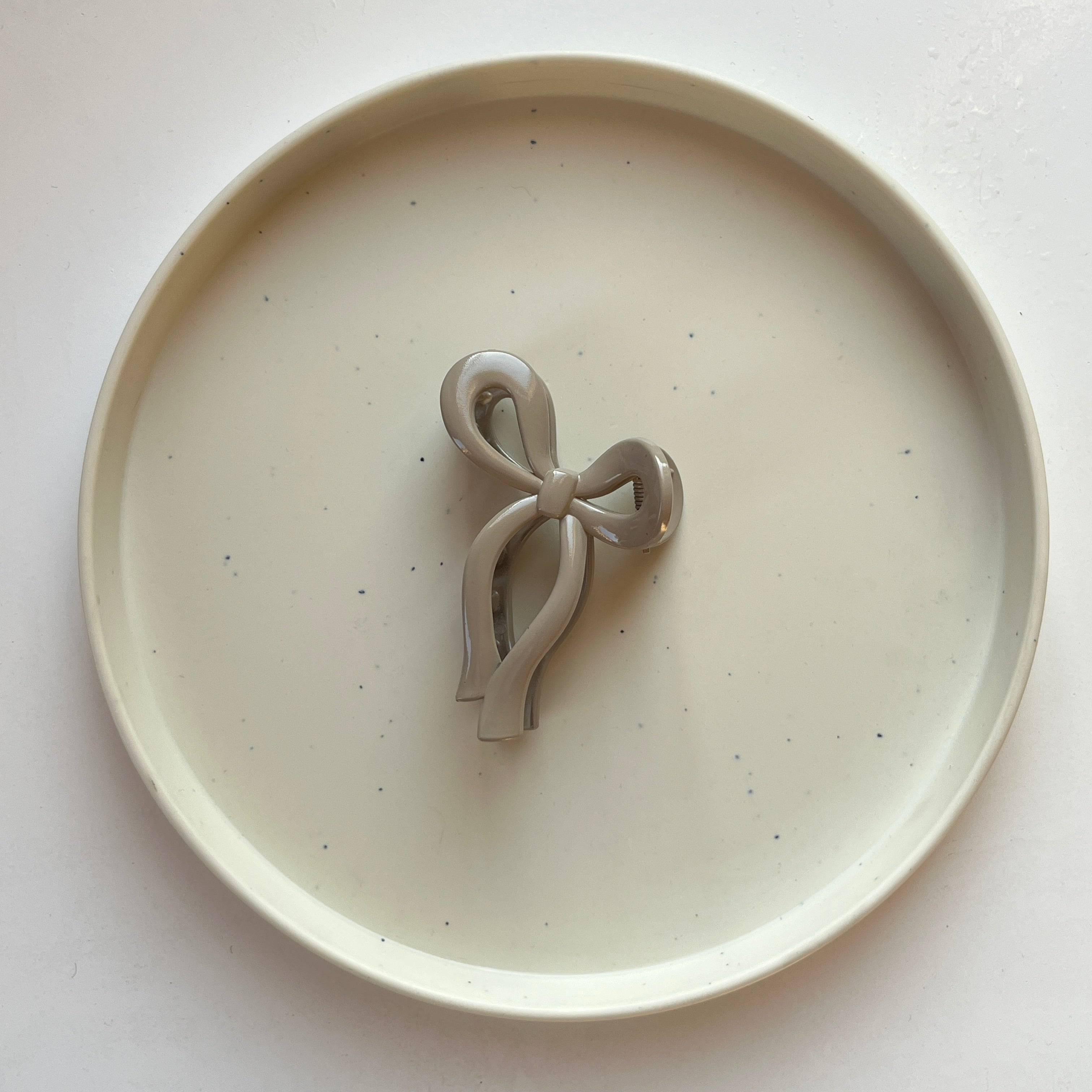 Bow Knot Medium Hair Claw