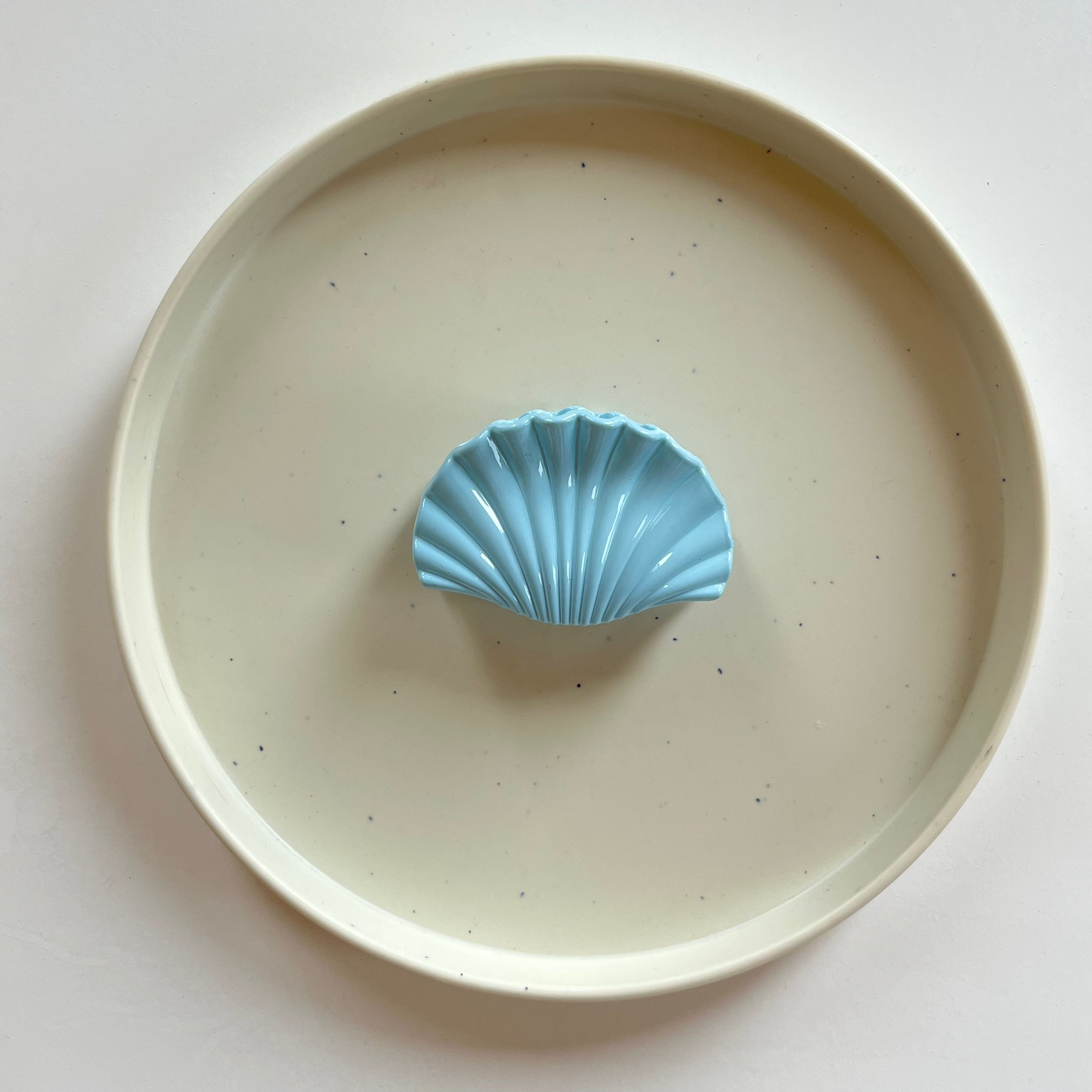 Shell Arc Medium Hair Claw