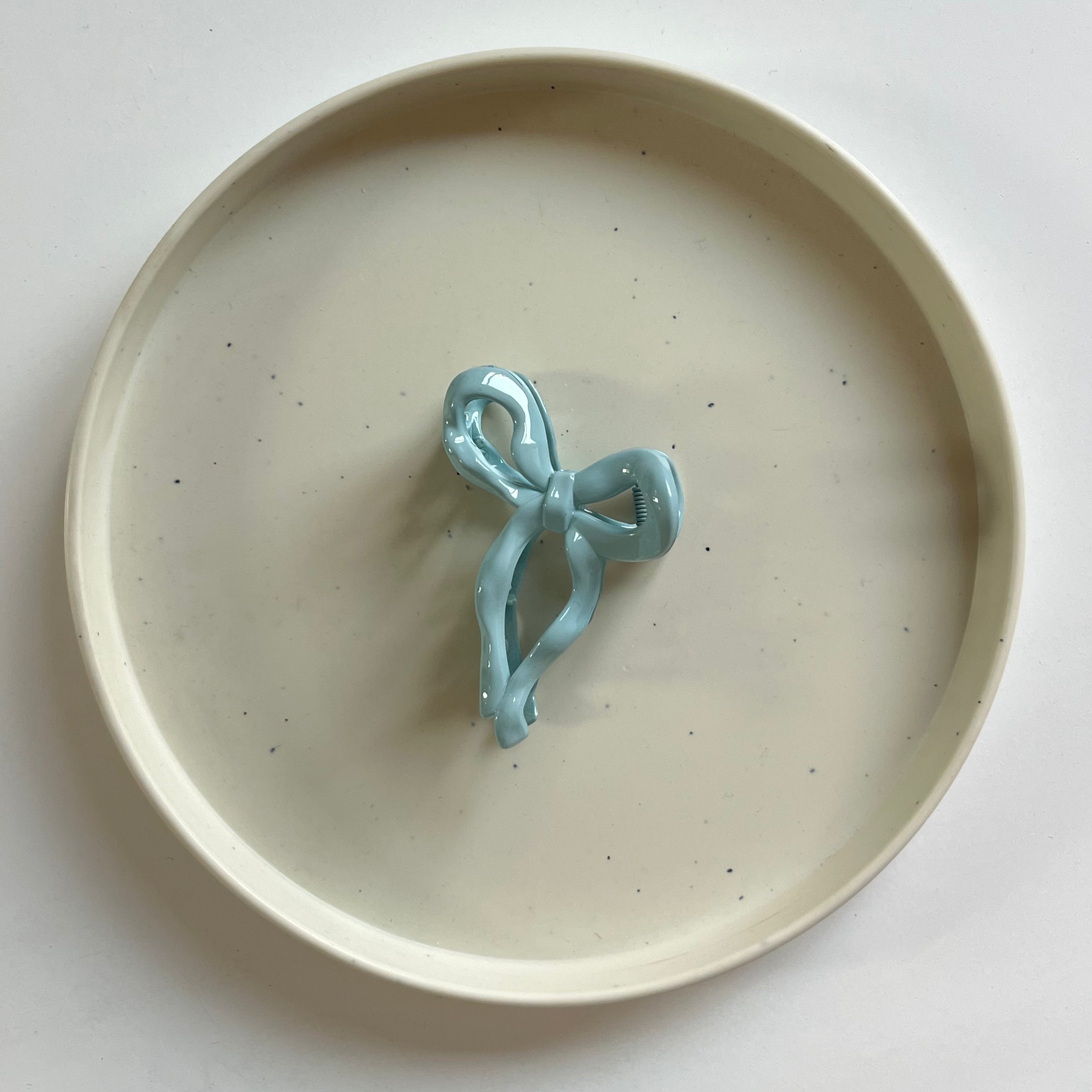 Classic Bow Medium Hair Claw