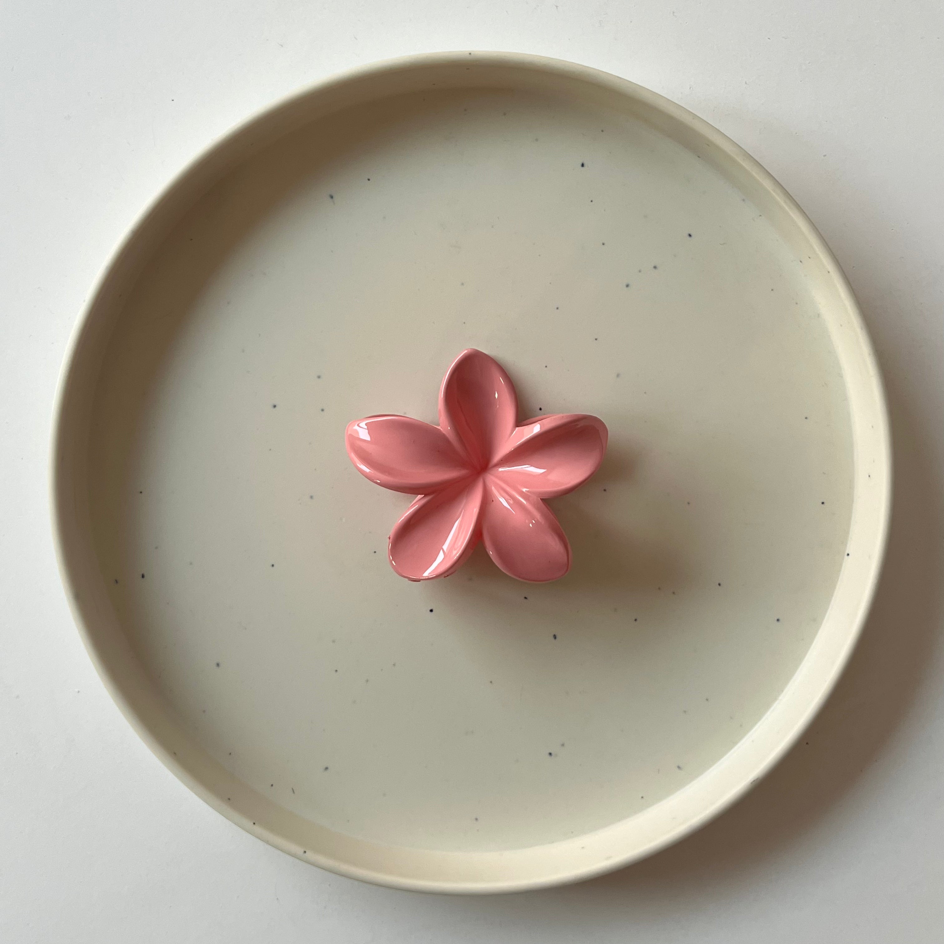 Gloss Bloom Medium Hair Claw