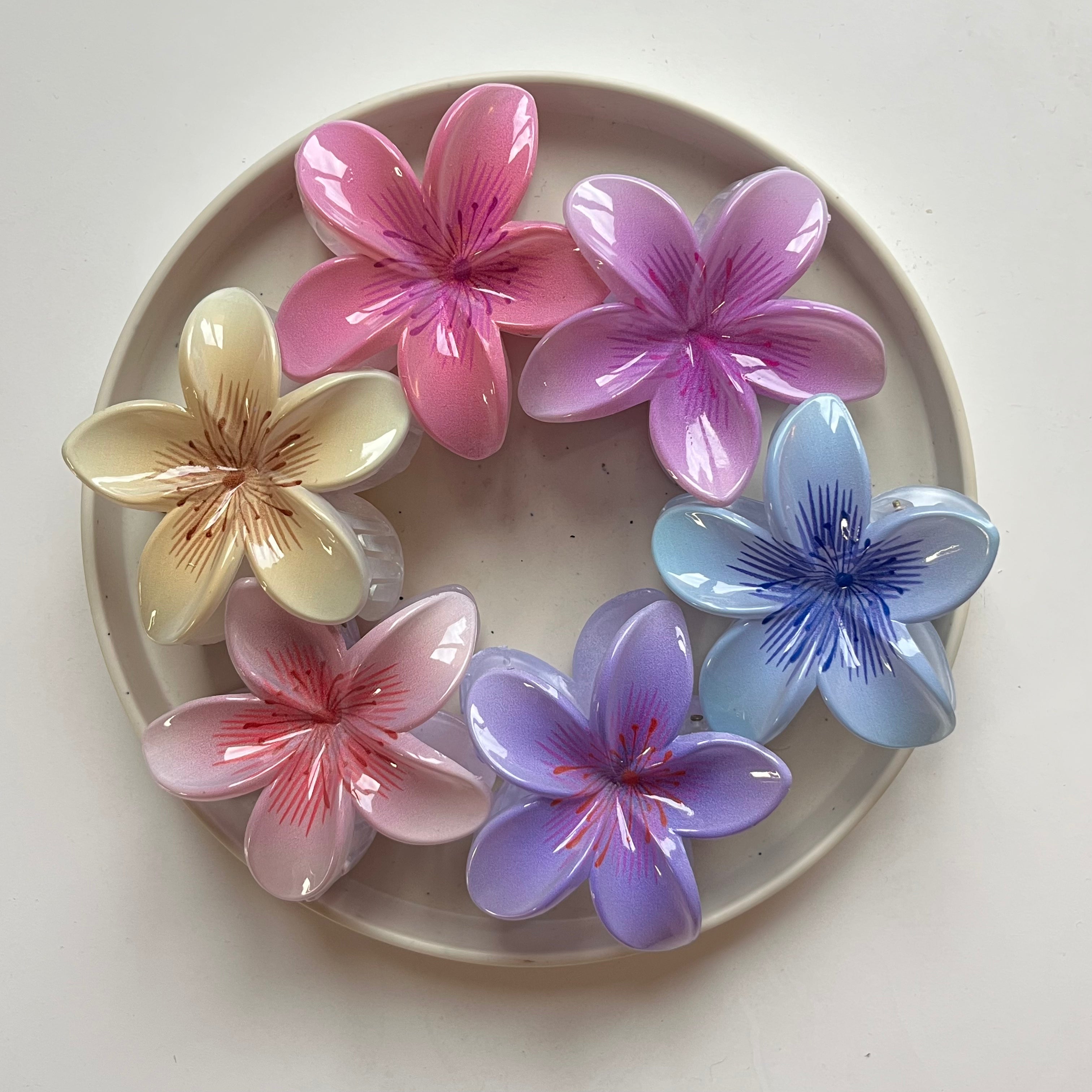 Glossy Petal Bloom Hair Claw Set of 6 Pcs