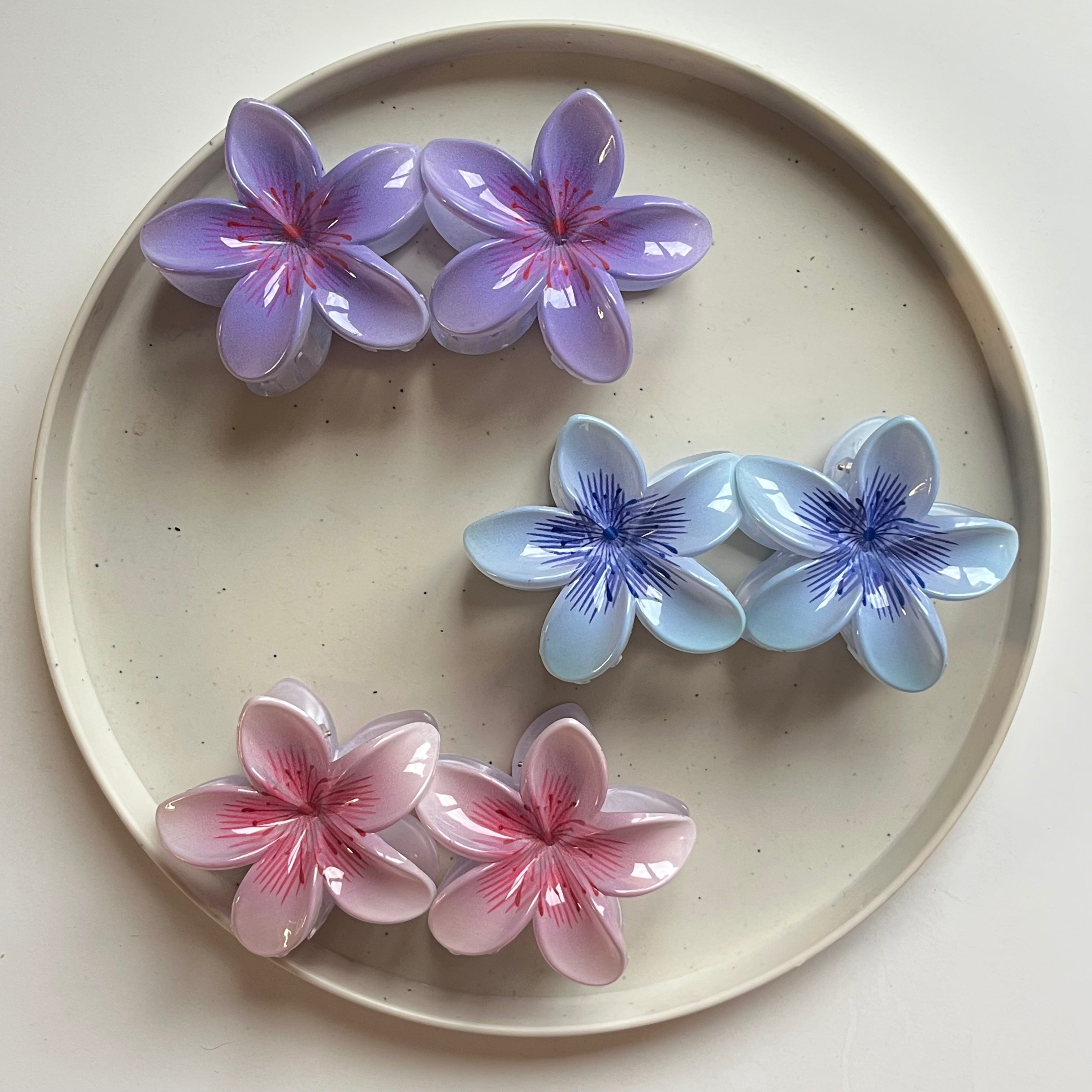 Glossy Petal Bloom Hair Claw Set of 6 Pcs