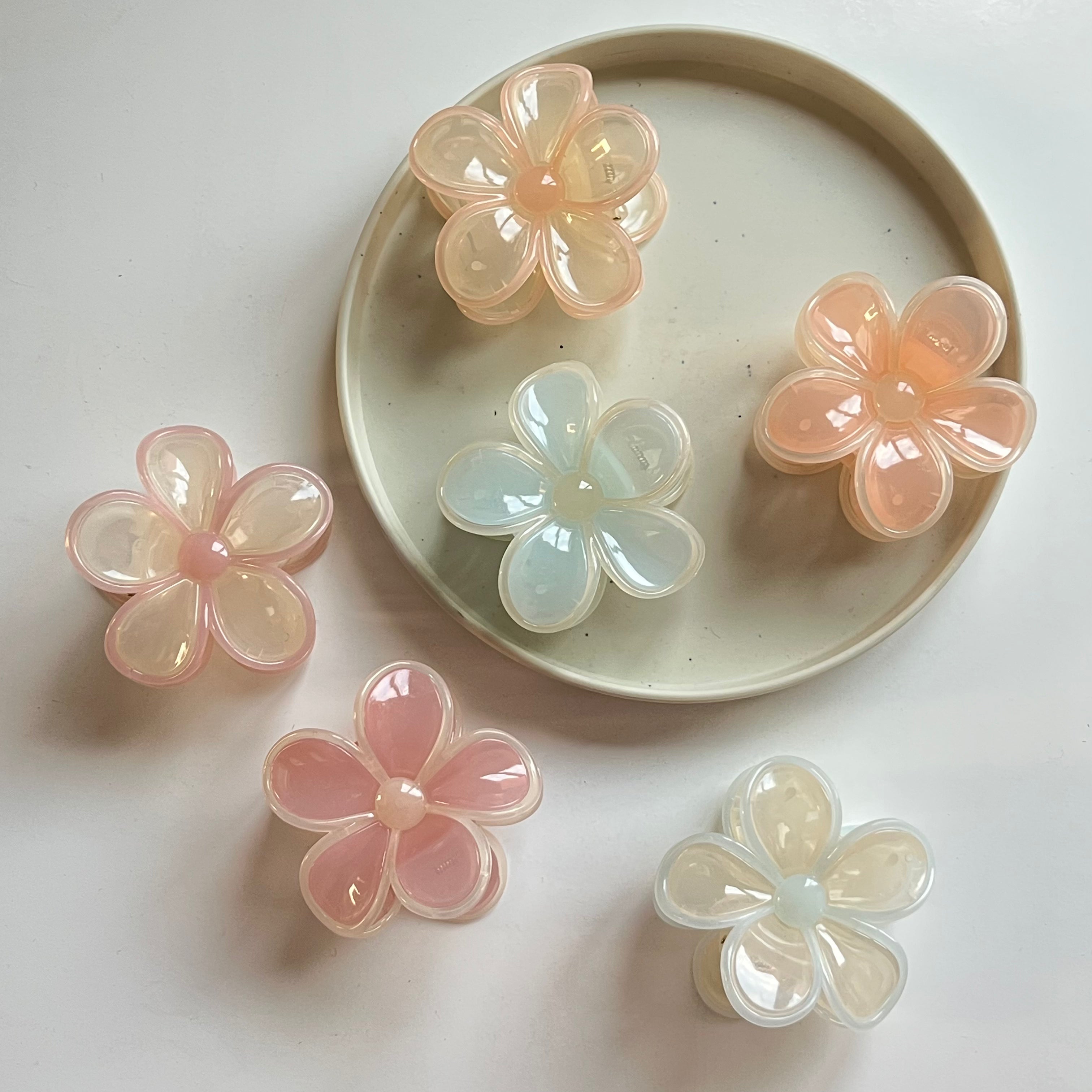 Pearl Sheen Bloom Hair Claw Set of 6 Pcs