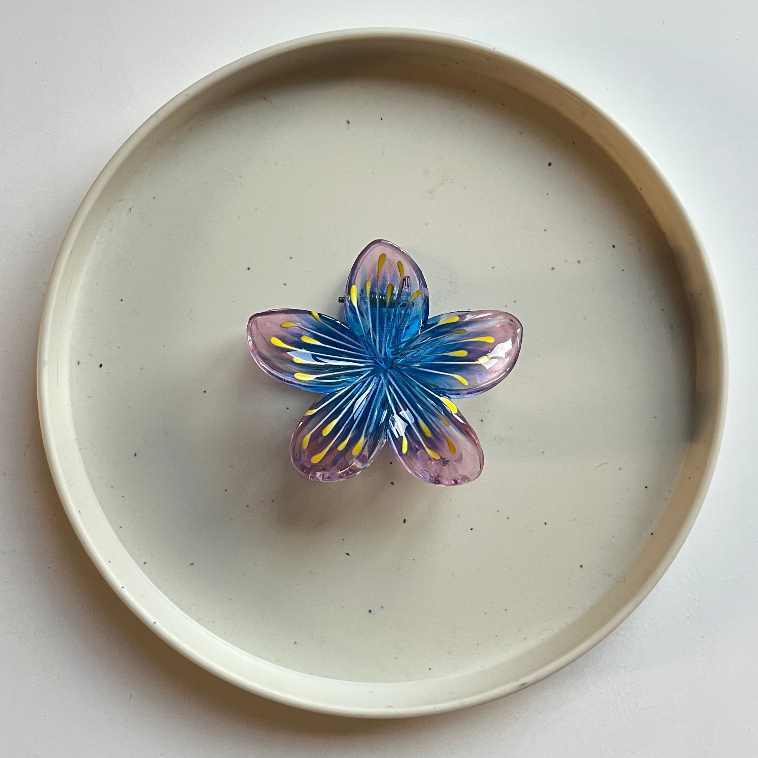 Radiant Petal Bloom Hair Claw