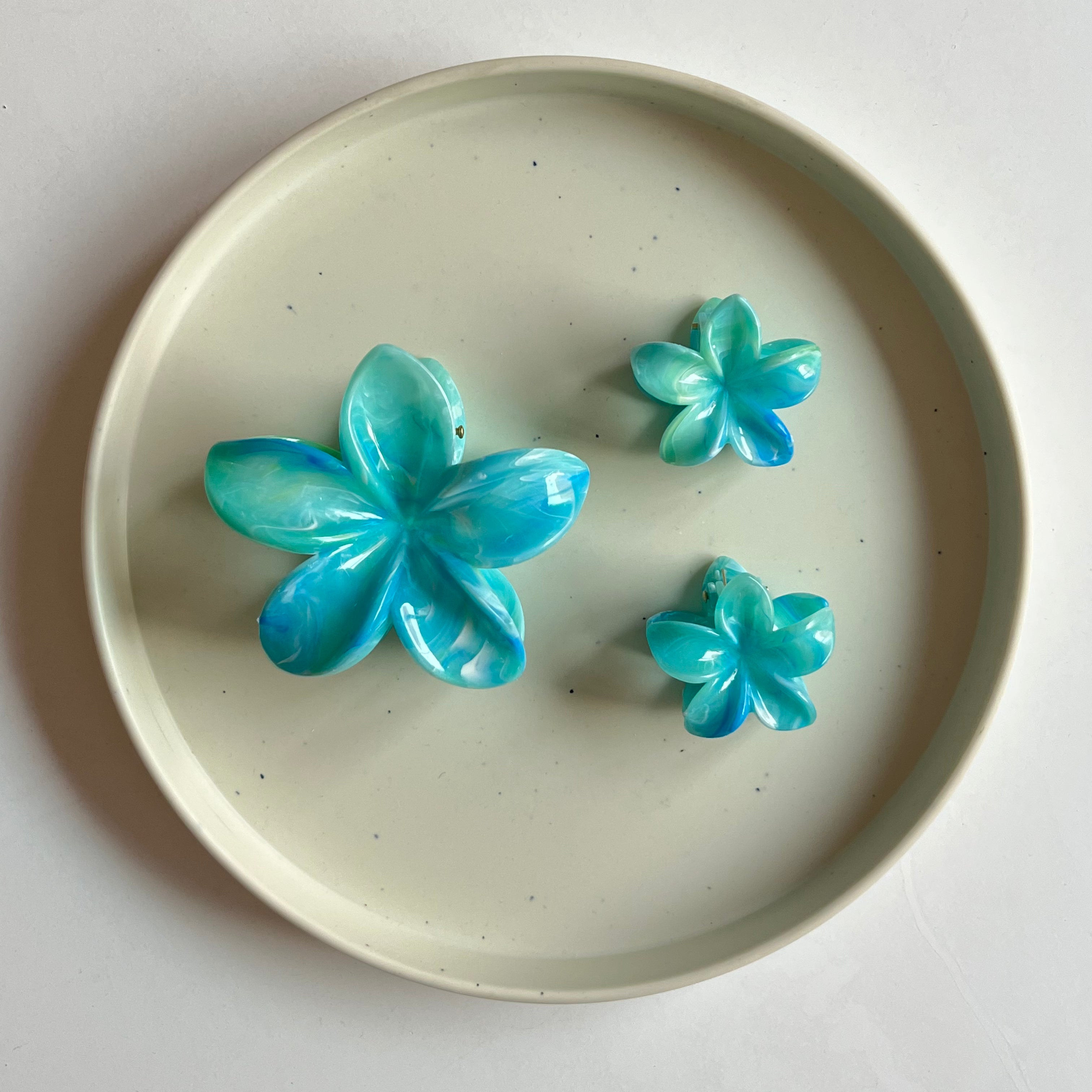 Flower Hair Claw Set of 3 Pcs Each Colour