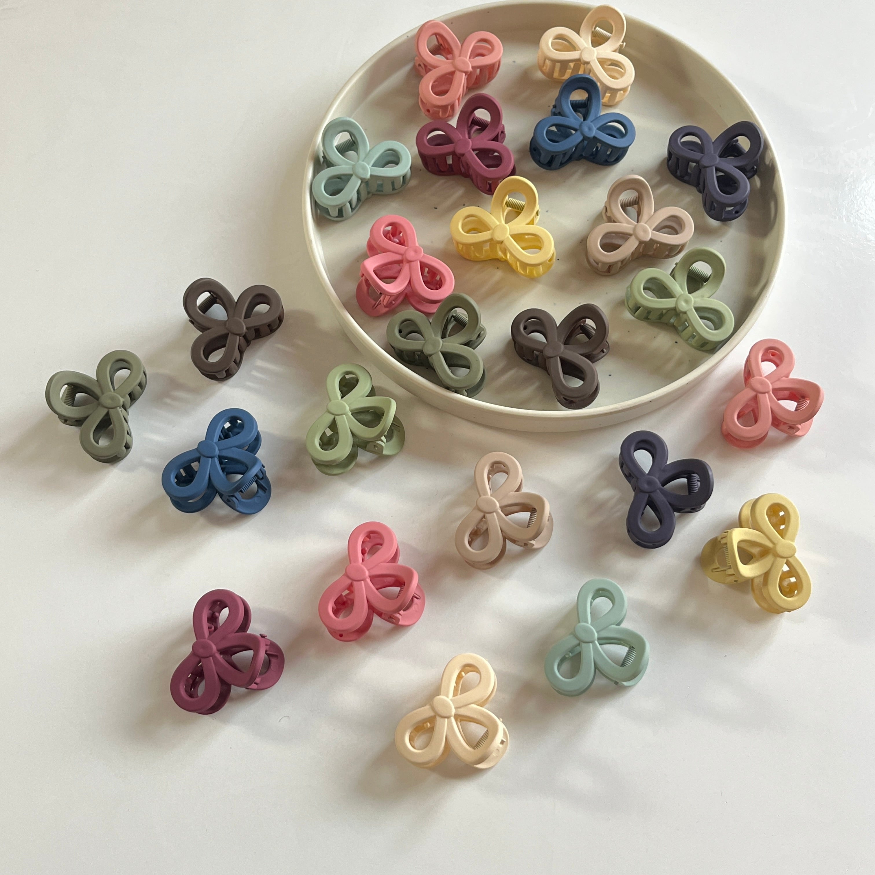 Bow Hair Claw Set (24 Pcs)