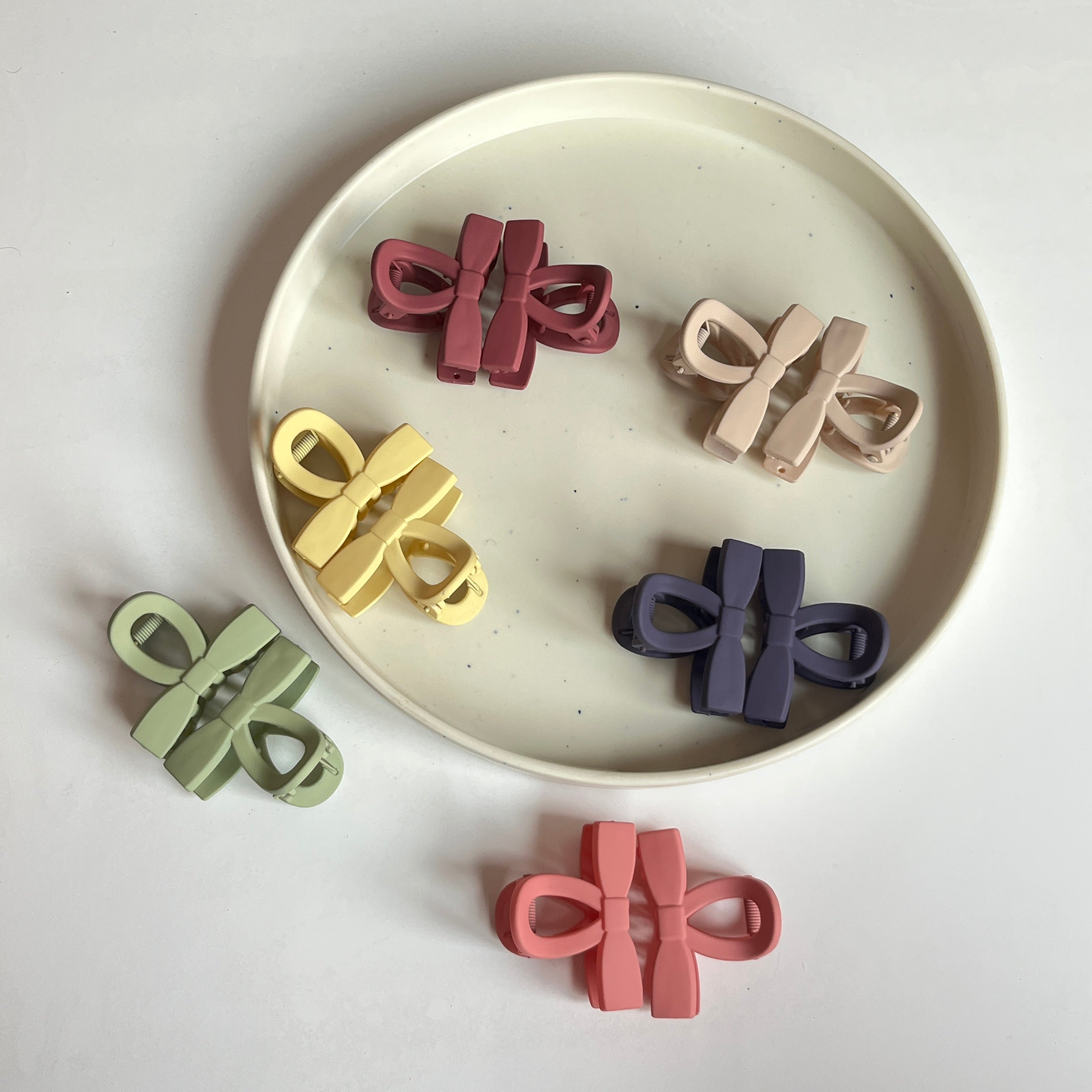 Bow Hair Claw – Set of 24