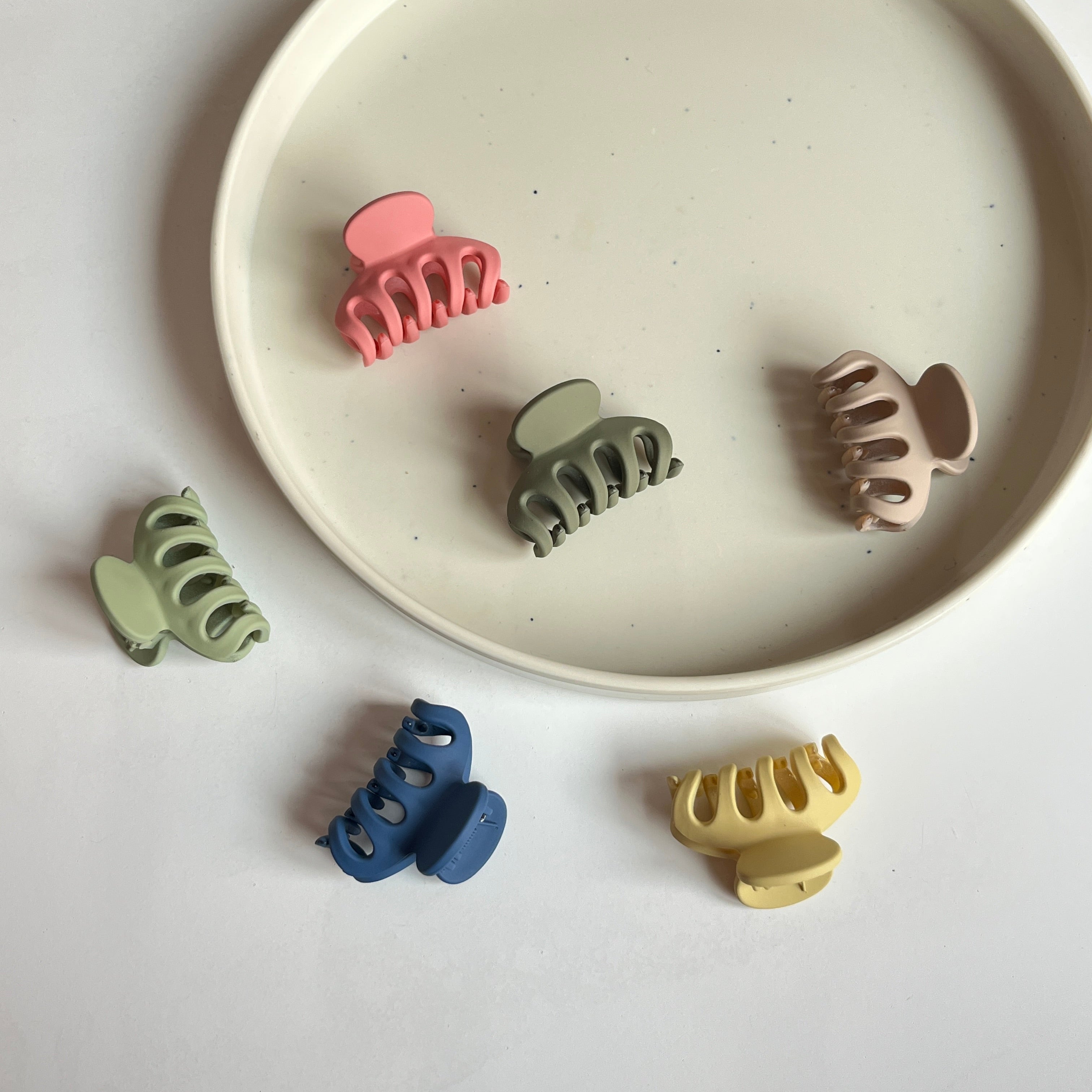 Mini Classic Hair Claw – Set of 6