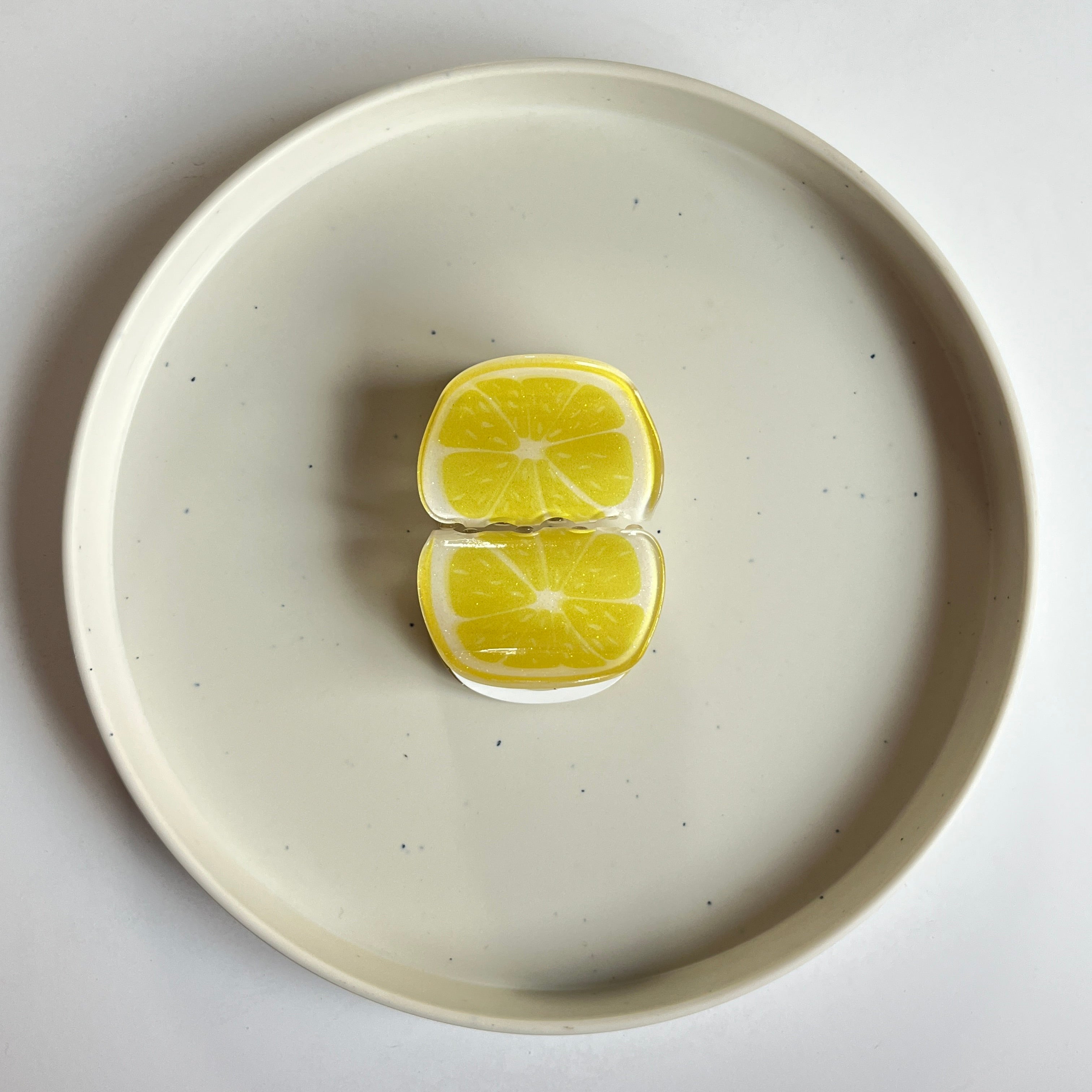 Lemon Slice Hair Claw