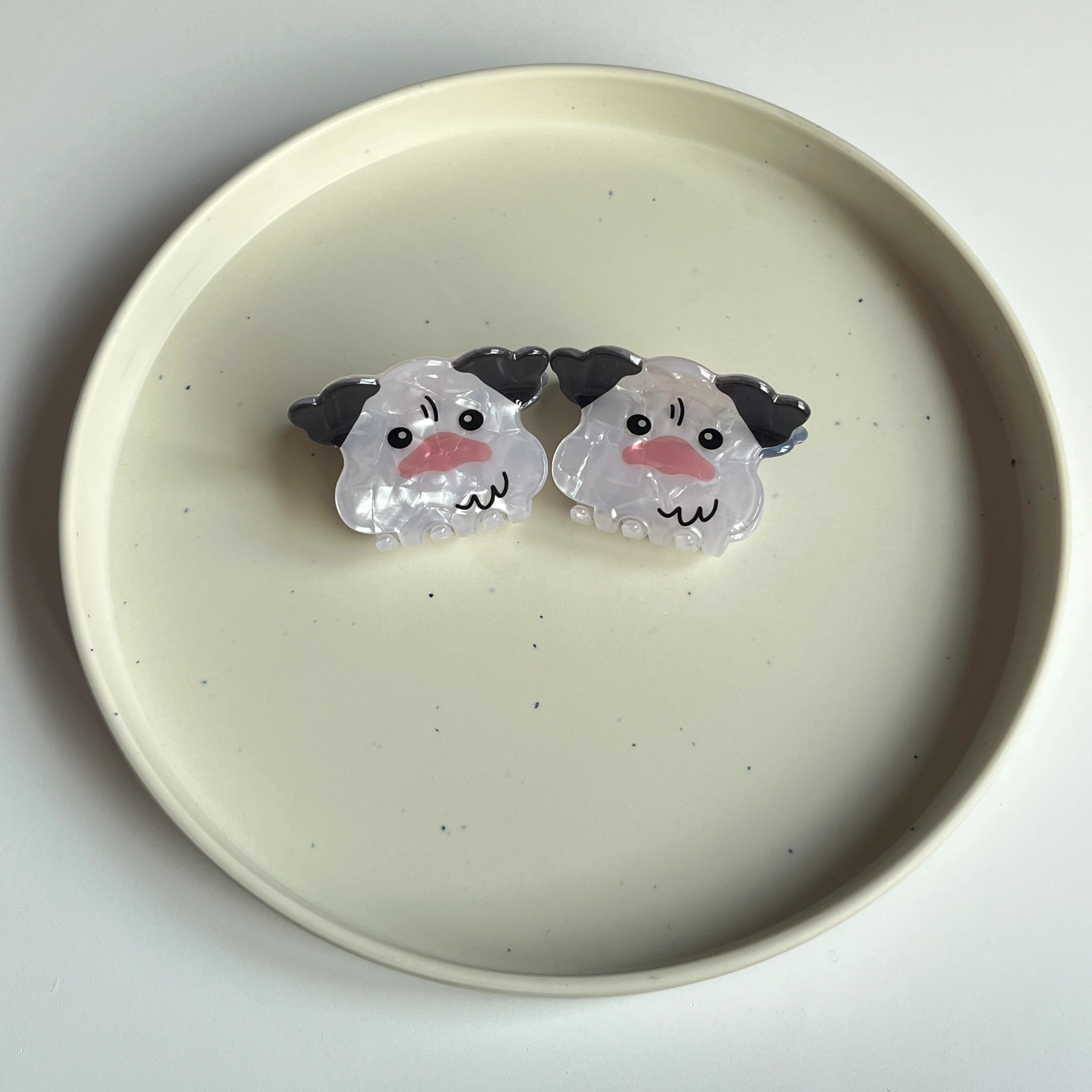 Floppy Ear Dog Hair Claw