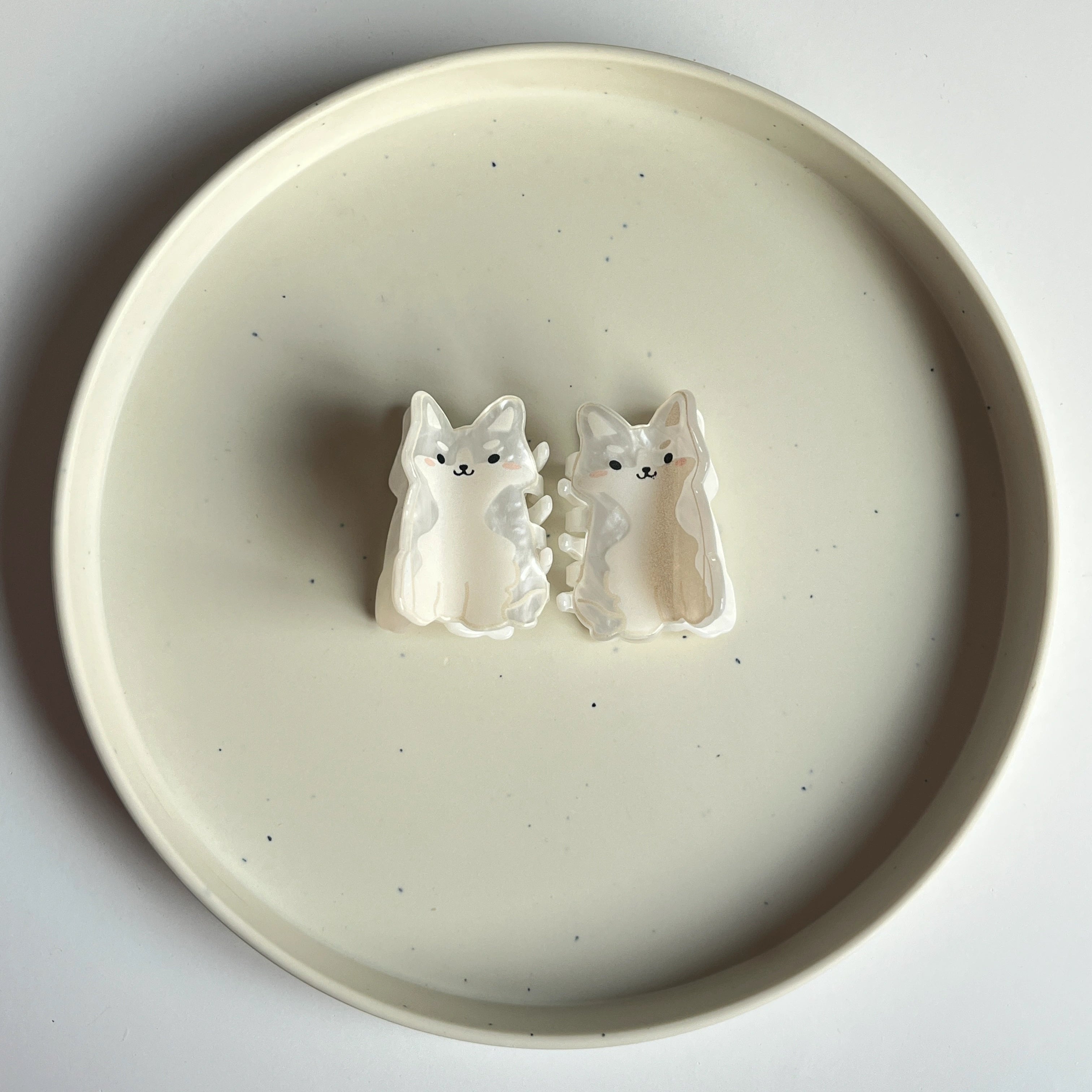 Fluffy Dog Hair Claw