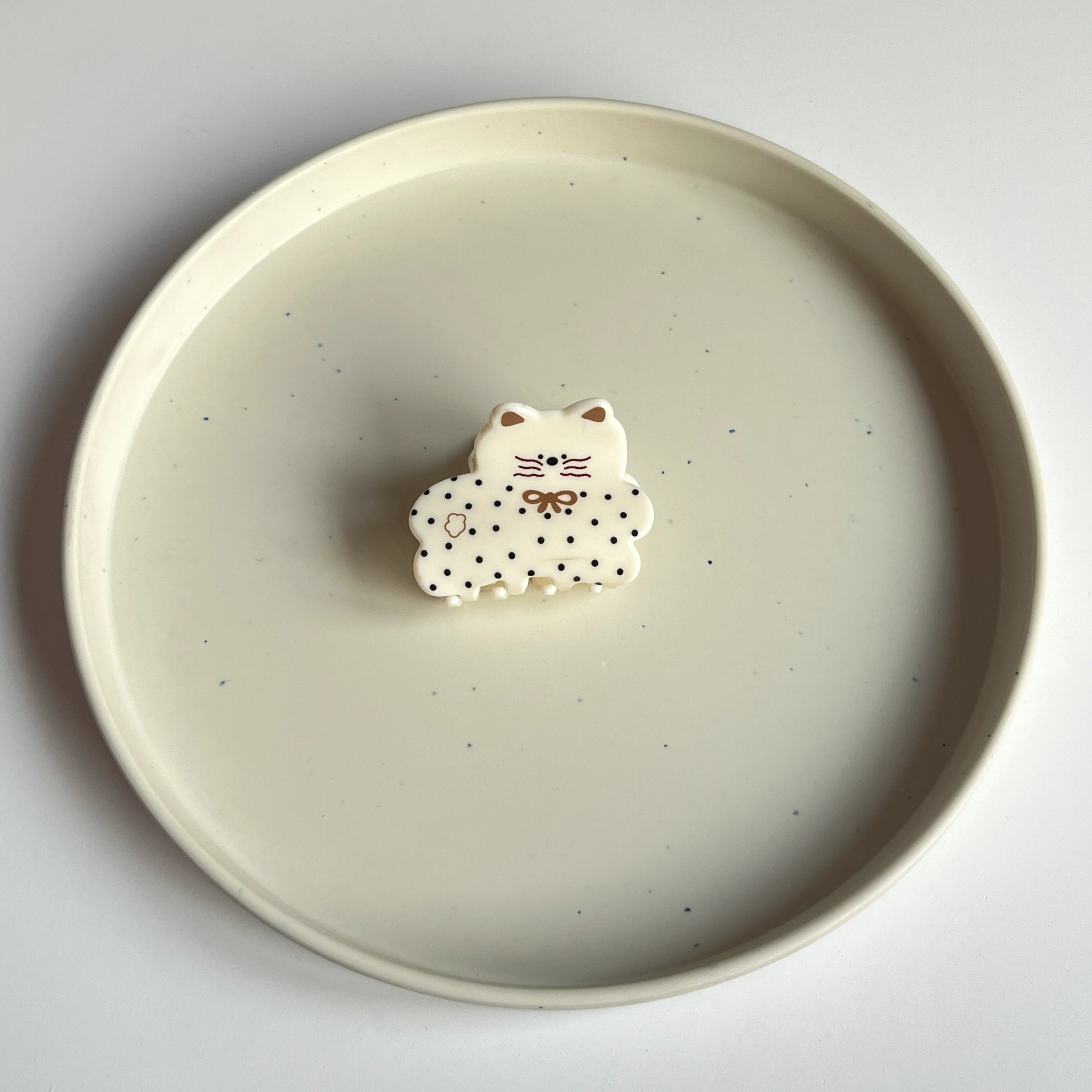 Decorated Dog Hair Claw