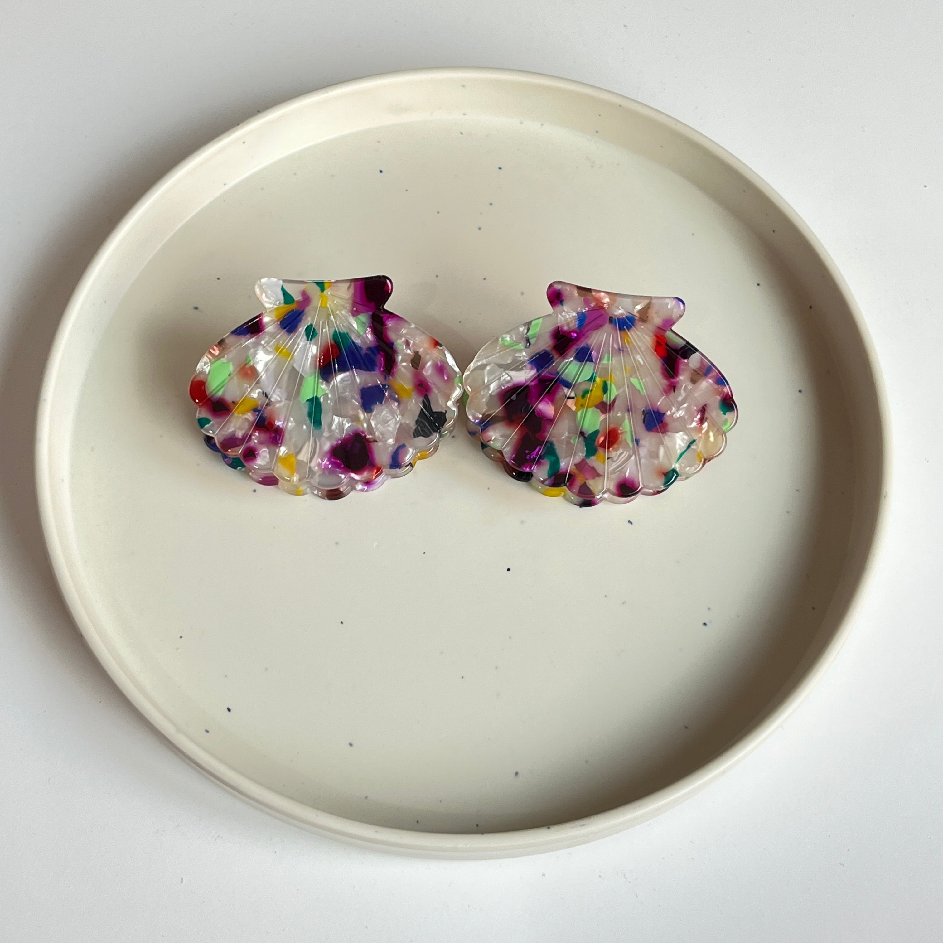 Gloss Shell Medium Hair Claw Set (12 Pcs)