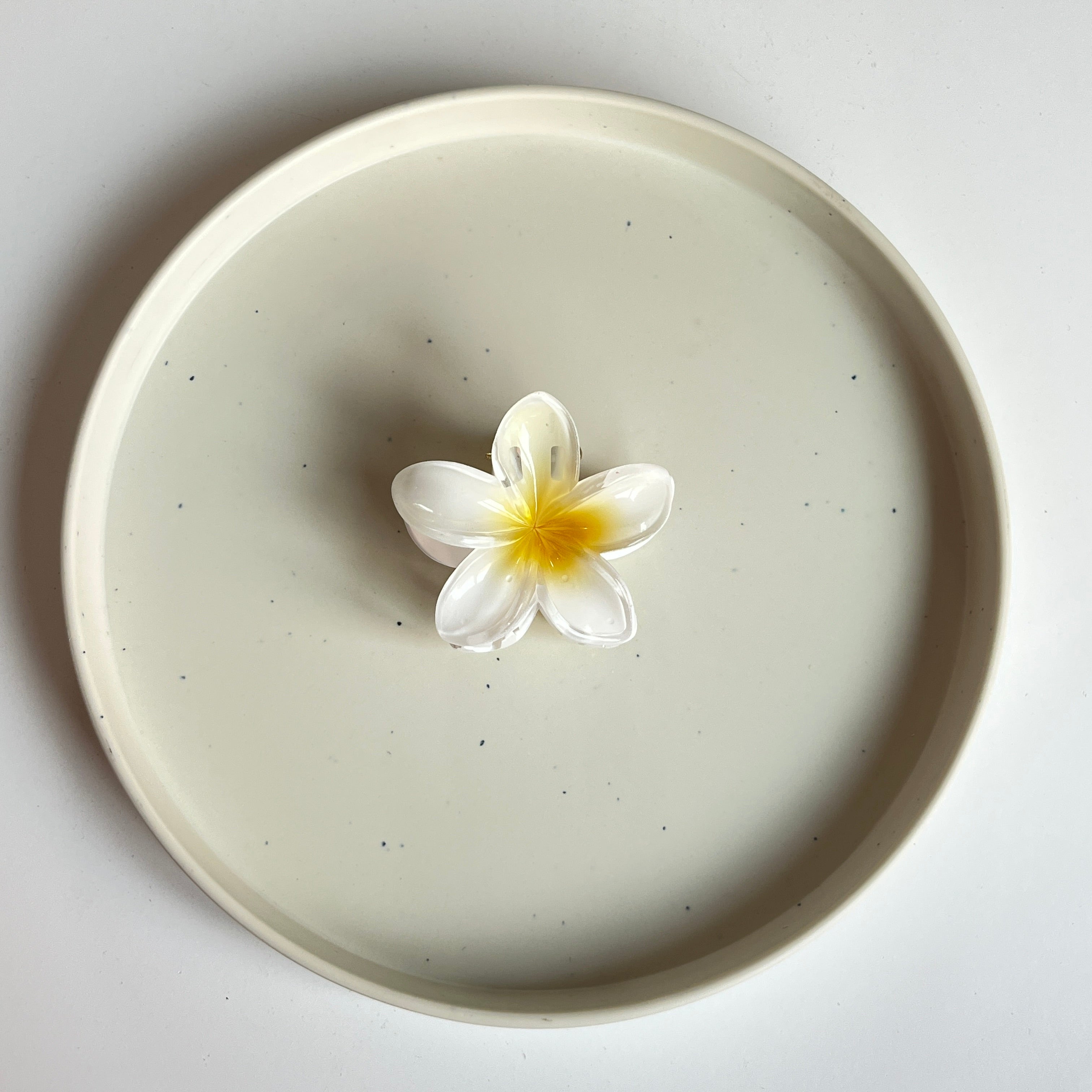 Gloss Bloom Flower Medium Hair Claw