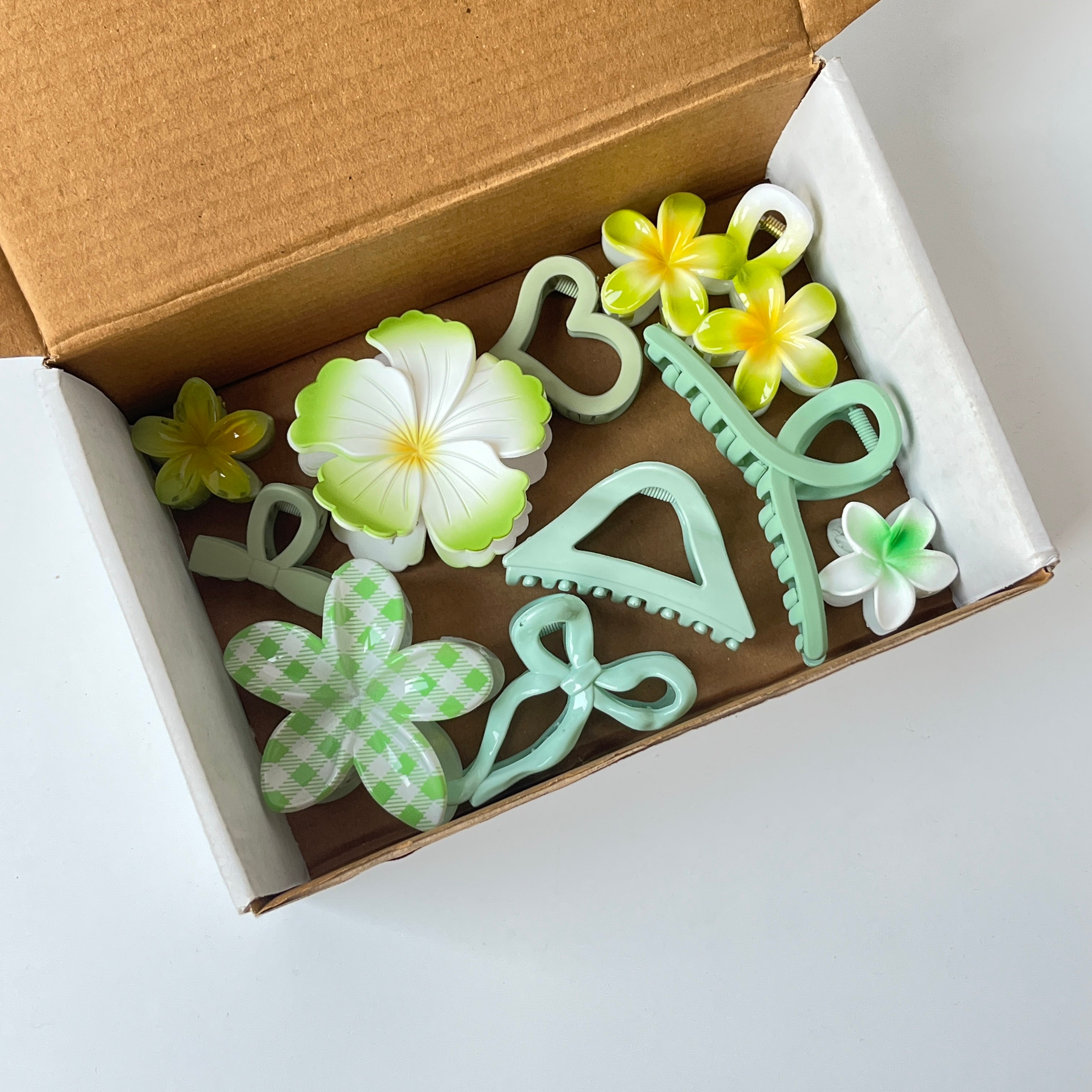 Mint Meadow Claw Set of 10