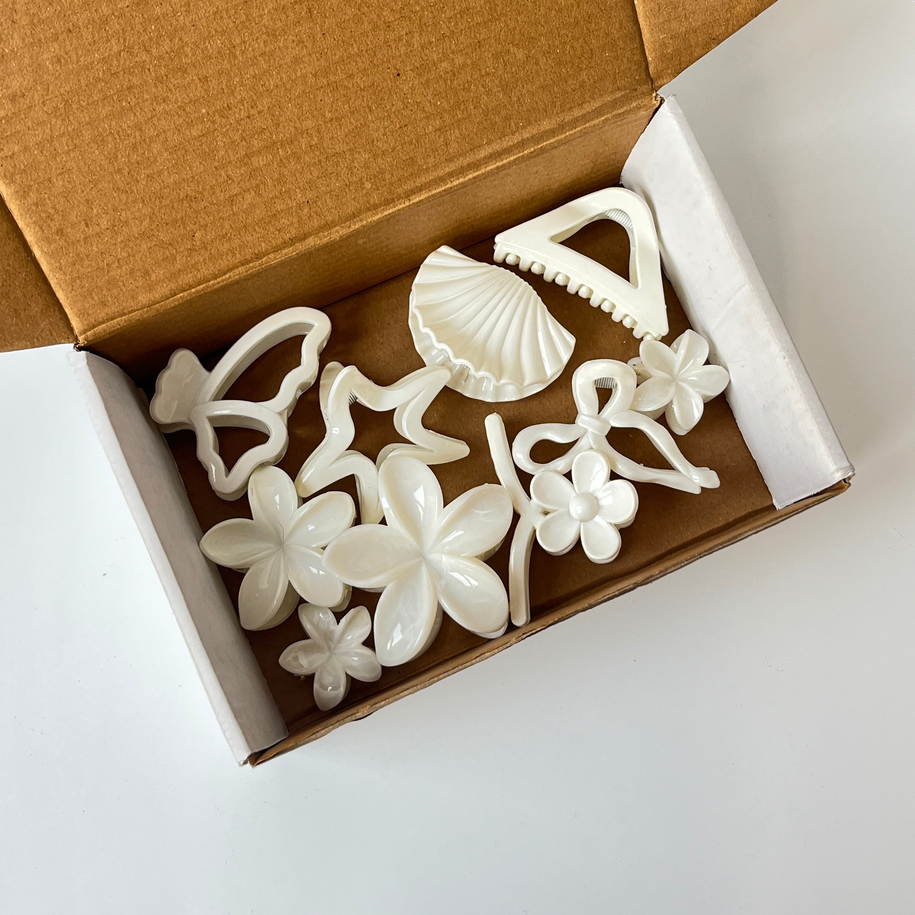 Milk Pearl Claw Set of 10