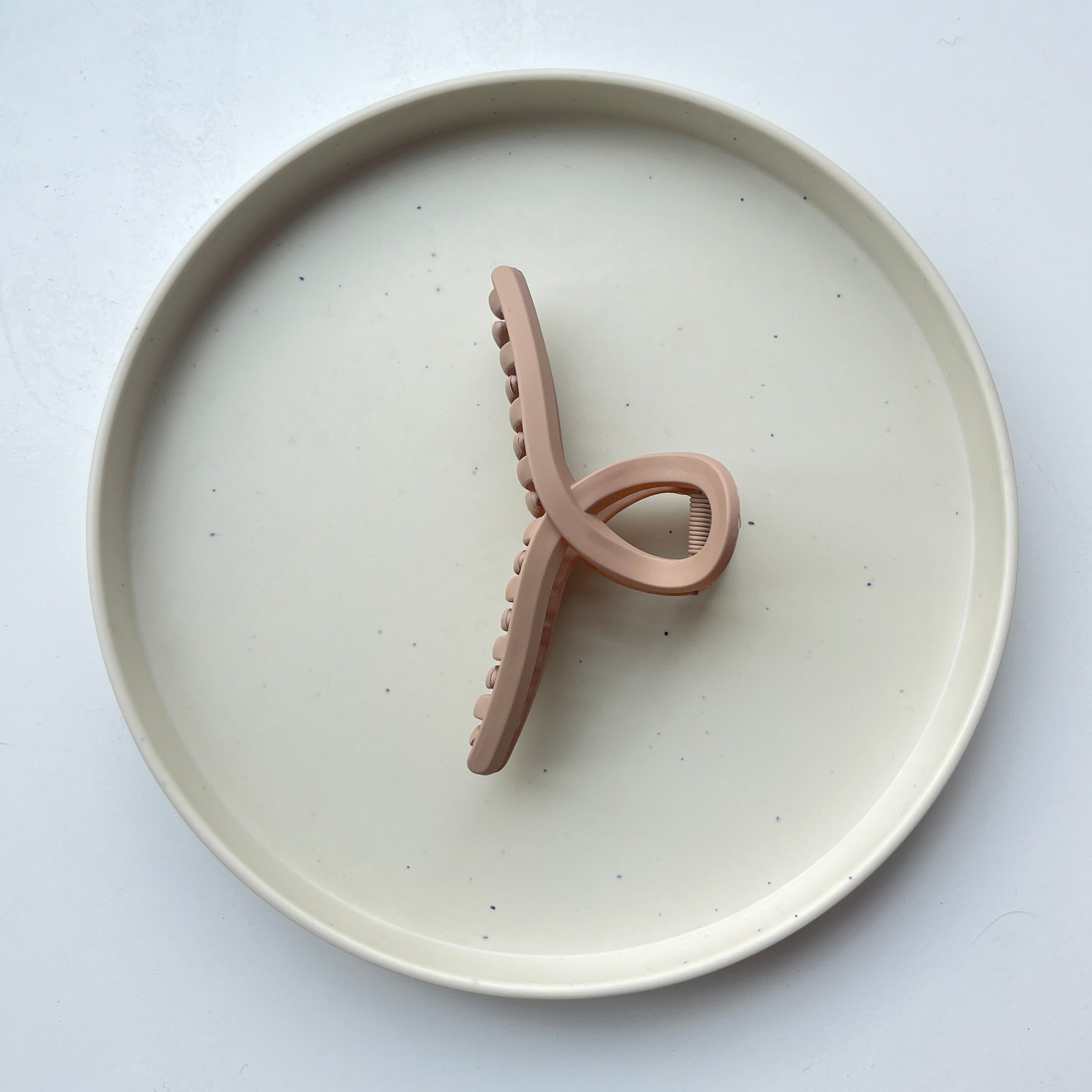 Infinity Loop Large Hair Claw